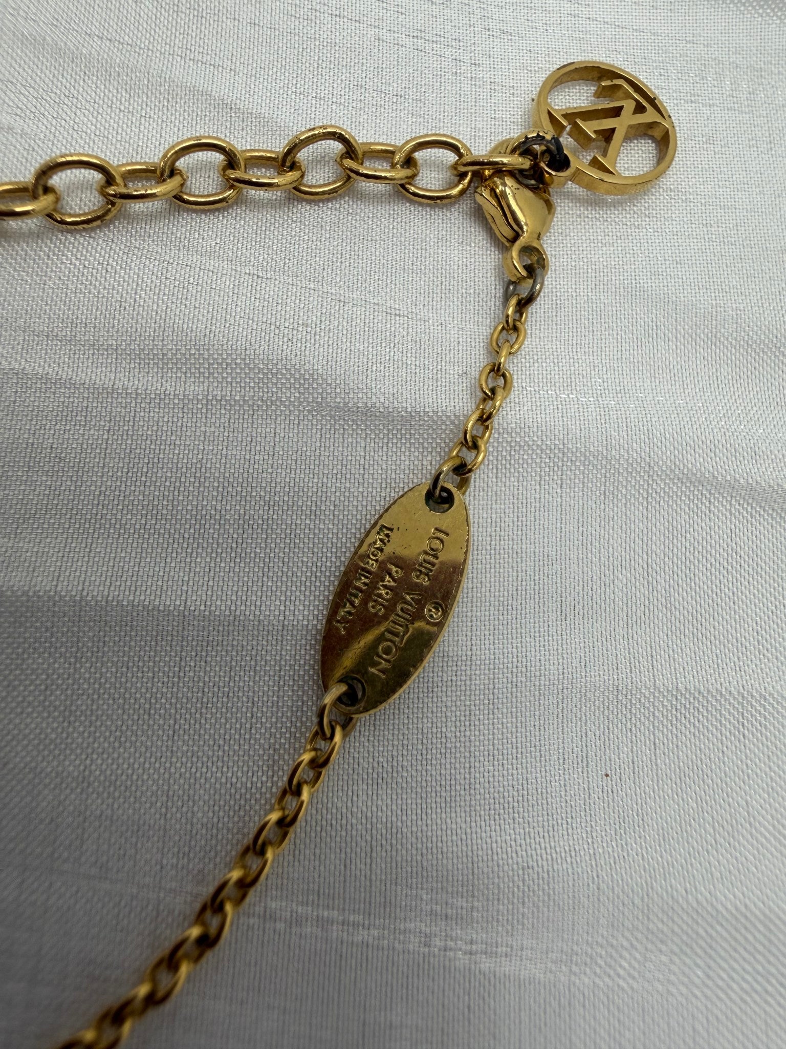 Louis Vuitton Gold Tone Essential V Necklace 