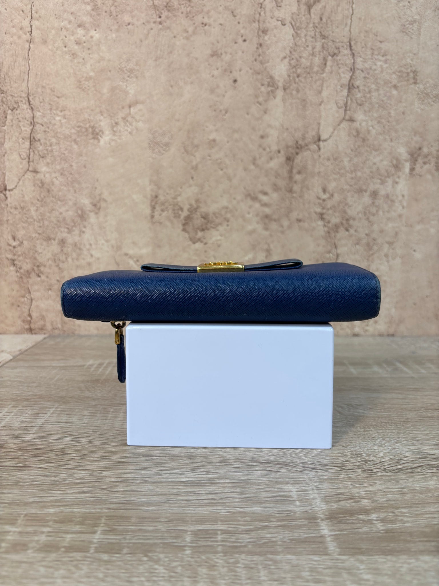 https://res.cloudinary.com/dyql5hig8/image/upload/v1758652846/vktu62sdipxpv7if66ff.jpg
