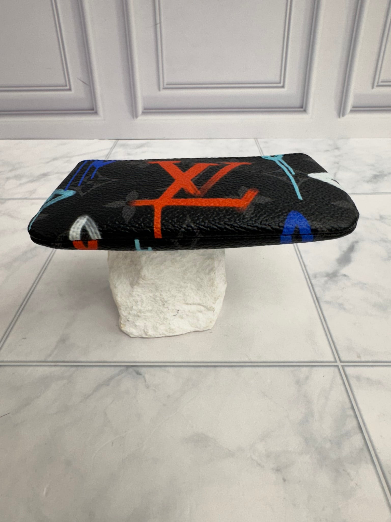 Louis Vuitton Monogram Eclipse Graffiti Key Cles