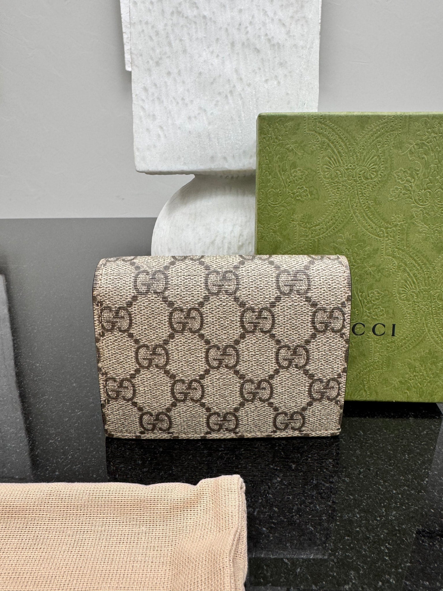 LIKE NEW - Gucci GG Supreme Monogram Coated Canvas Compact Wallet
