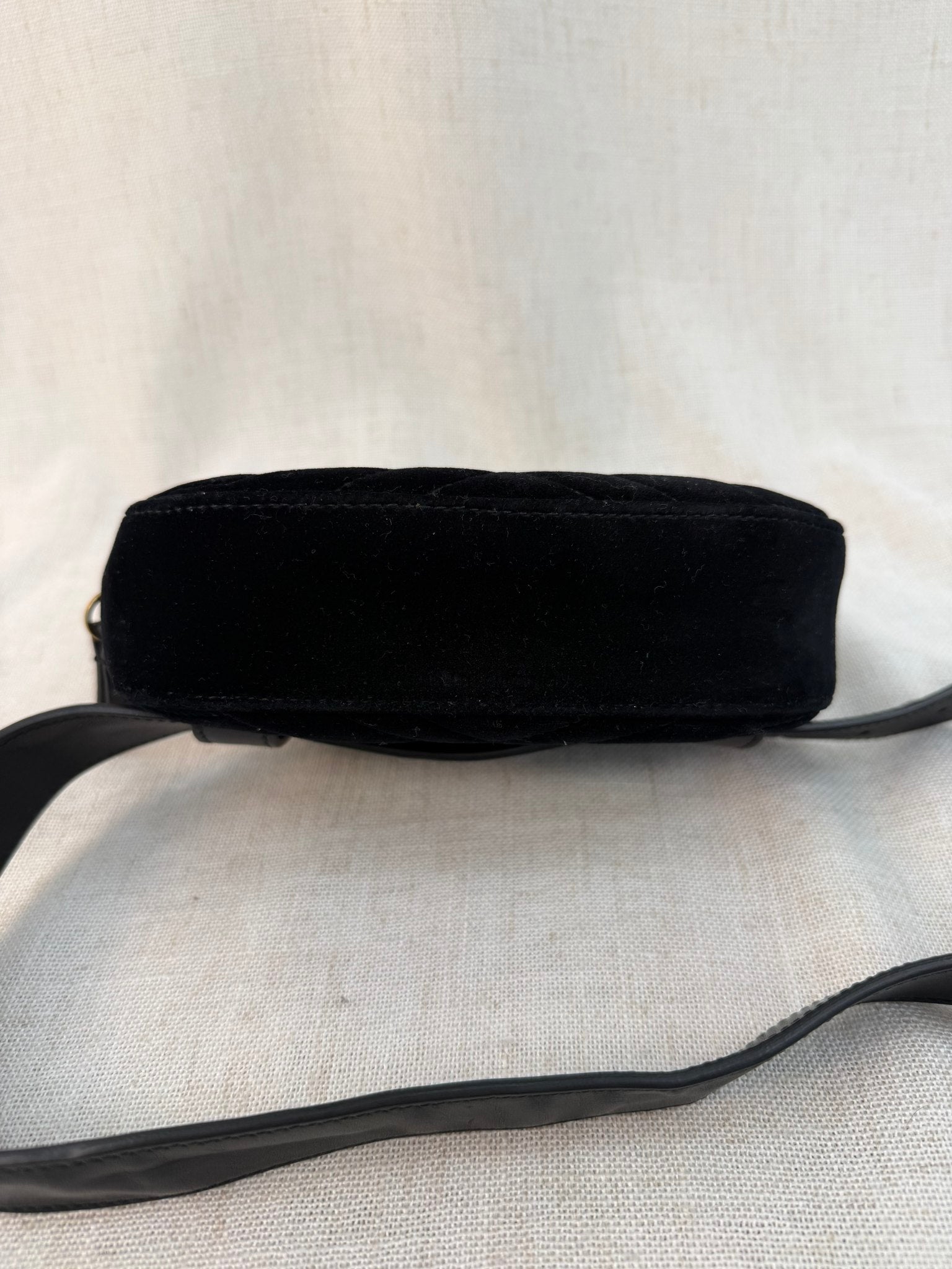 Gucci Black Velvet Marmont Belt Bag