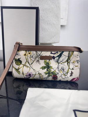 Gucci White Infinity Flora Print Canvas Wristlet Pouch
