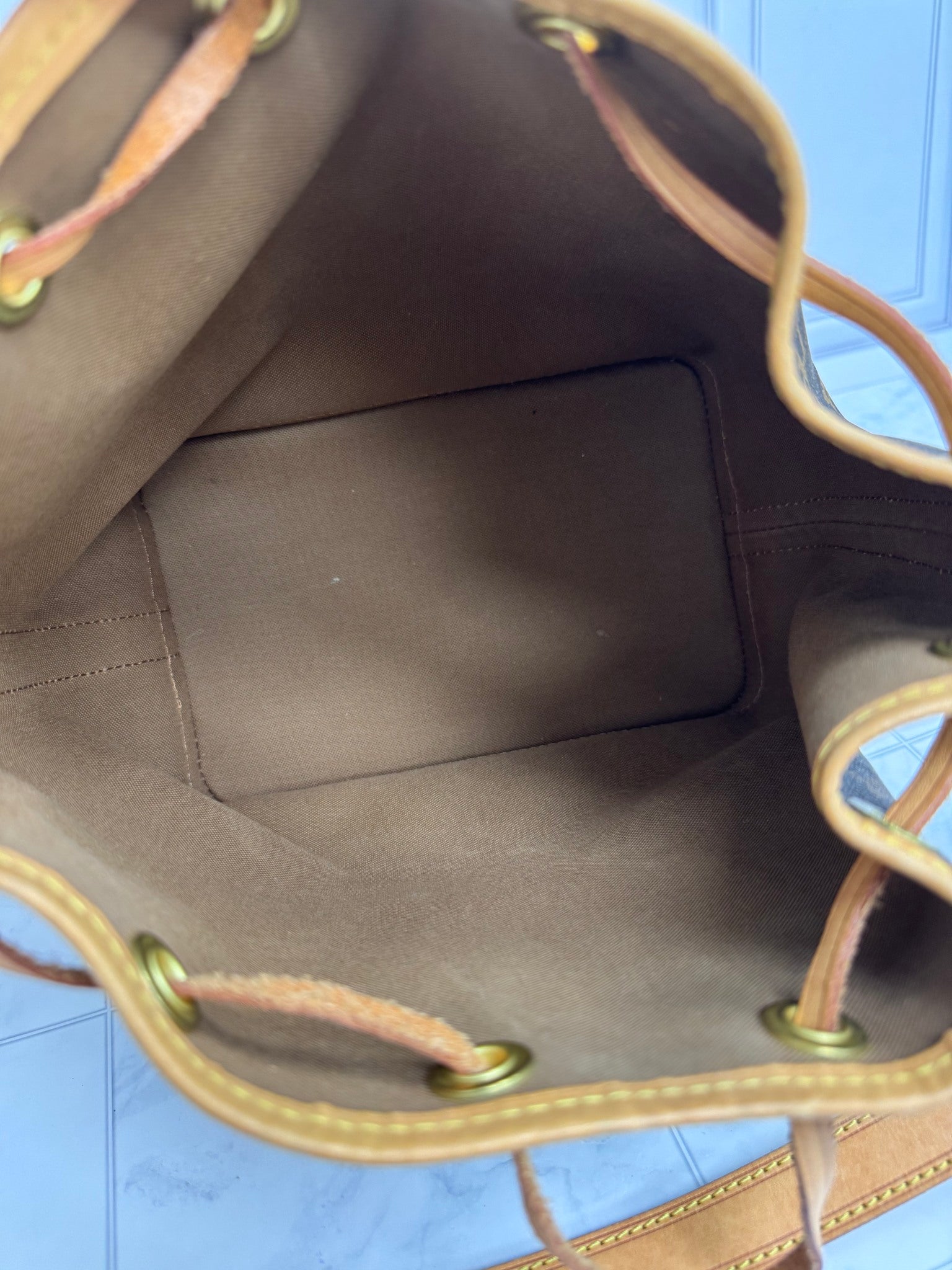 Louis Vuitton Monogram Petit Noe 