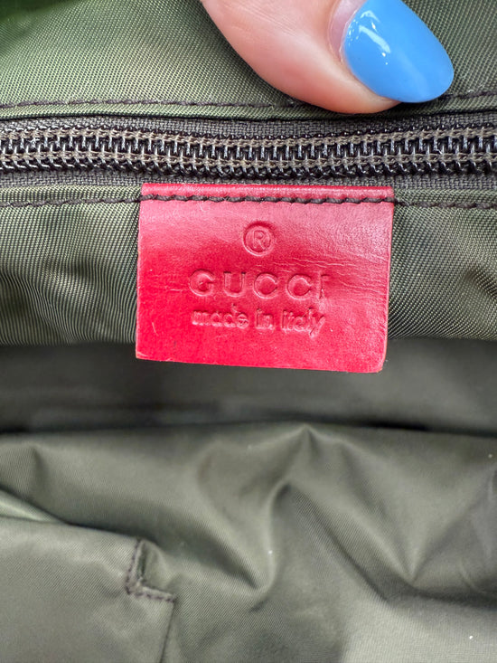 https://res.cloudinary.com/dyql5hig8/image/upload/v1757613924/vvreoqnswbidp4xsffm4.jpg