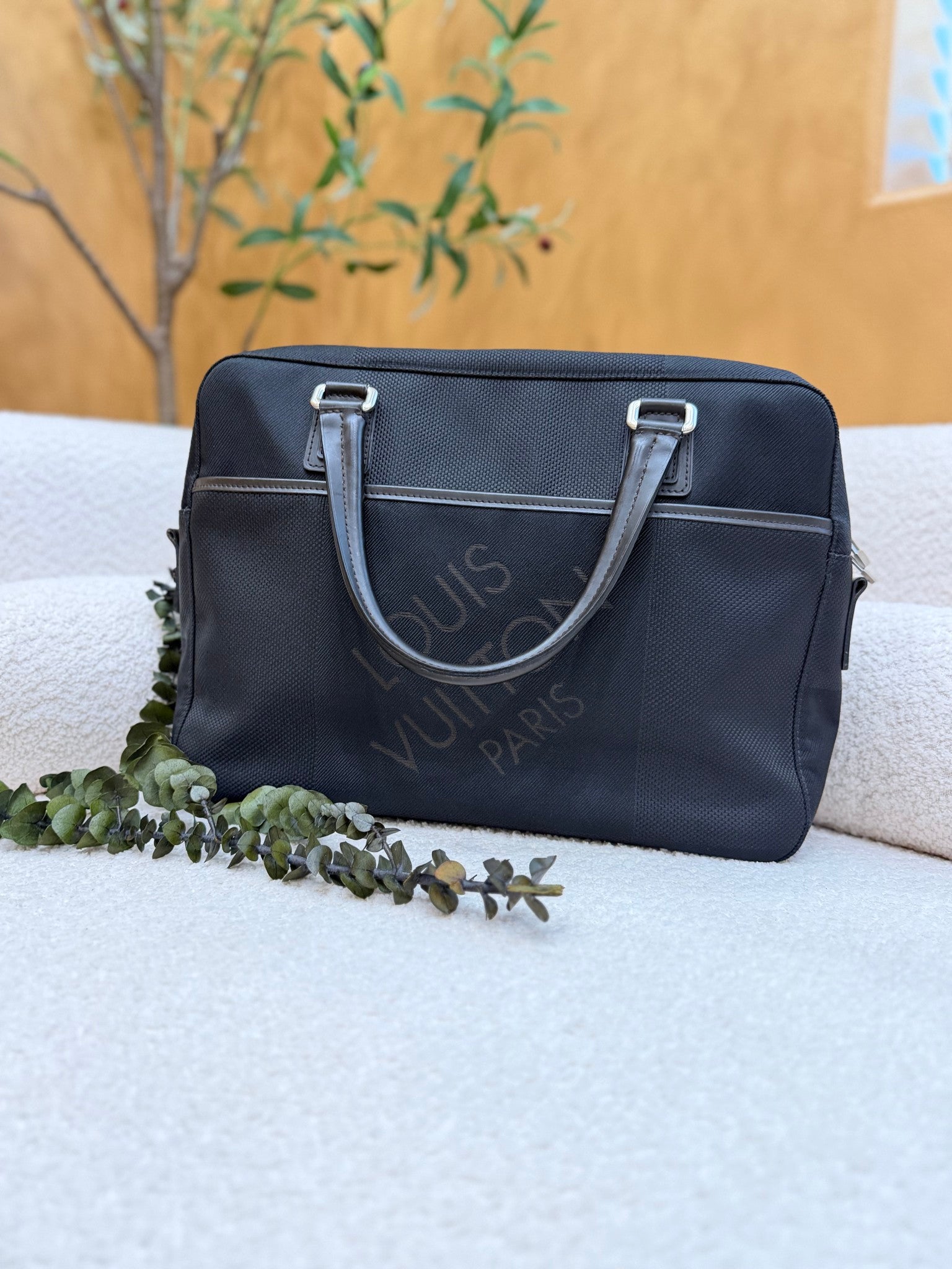 Louis Vuitton Black Damier Geant Yak Business Bag