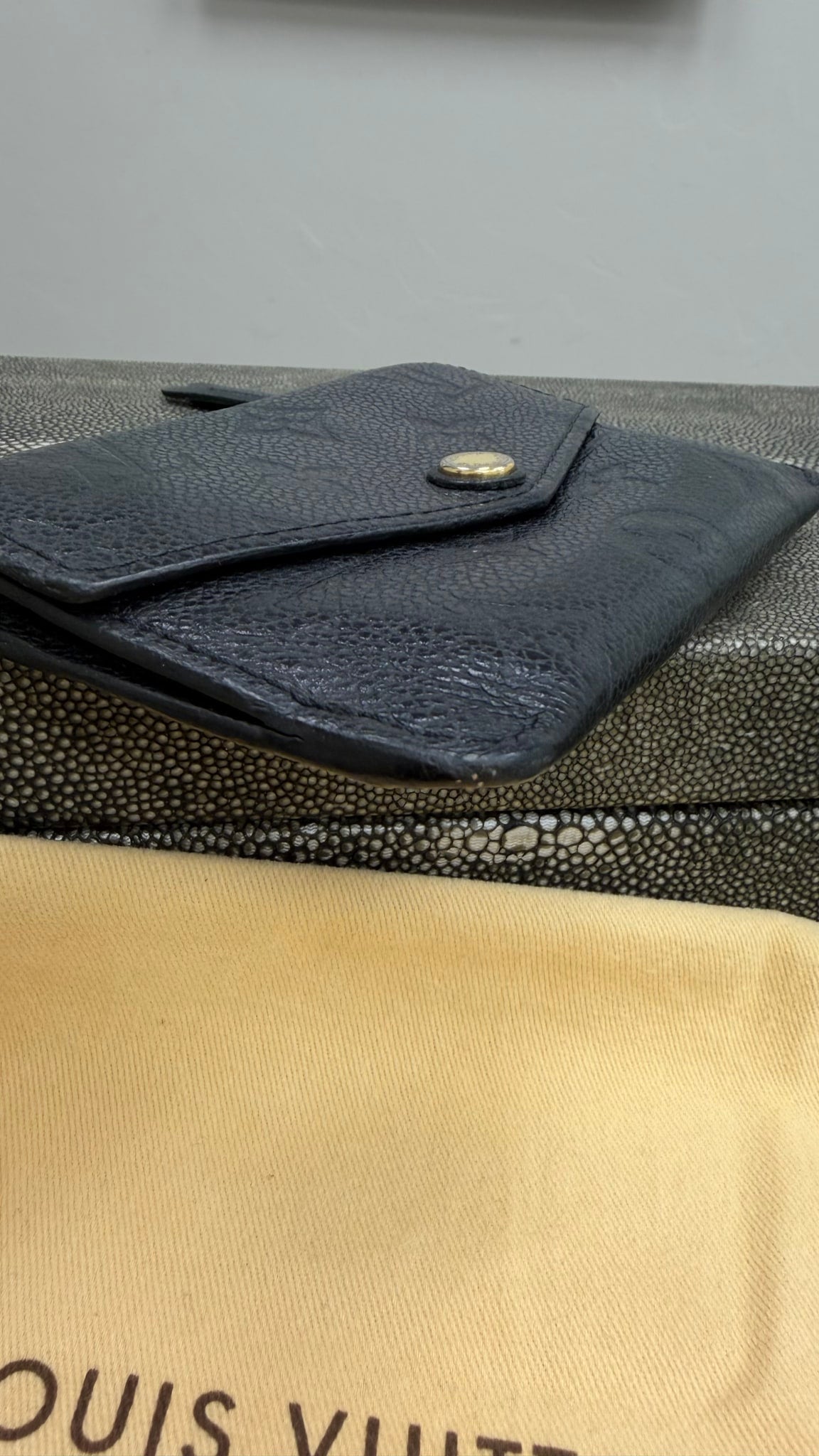 Louis Vuitton Black Empreinte Leather Pochette Cles