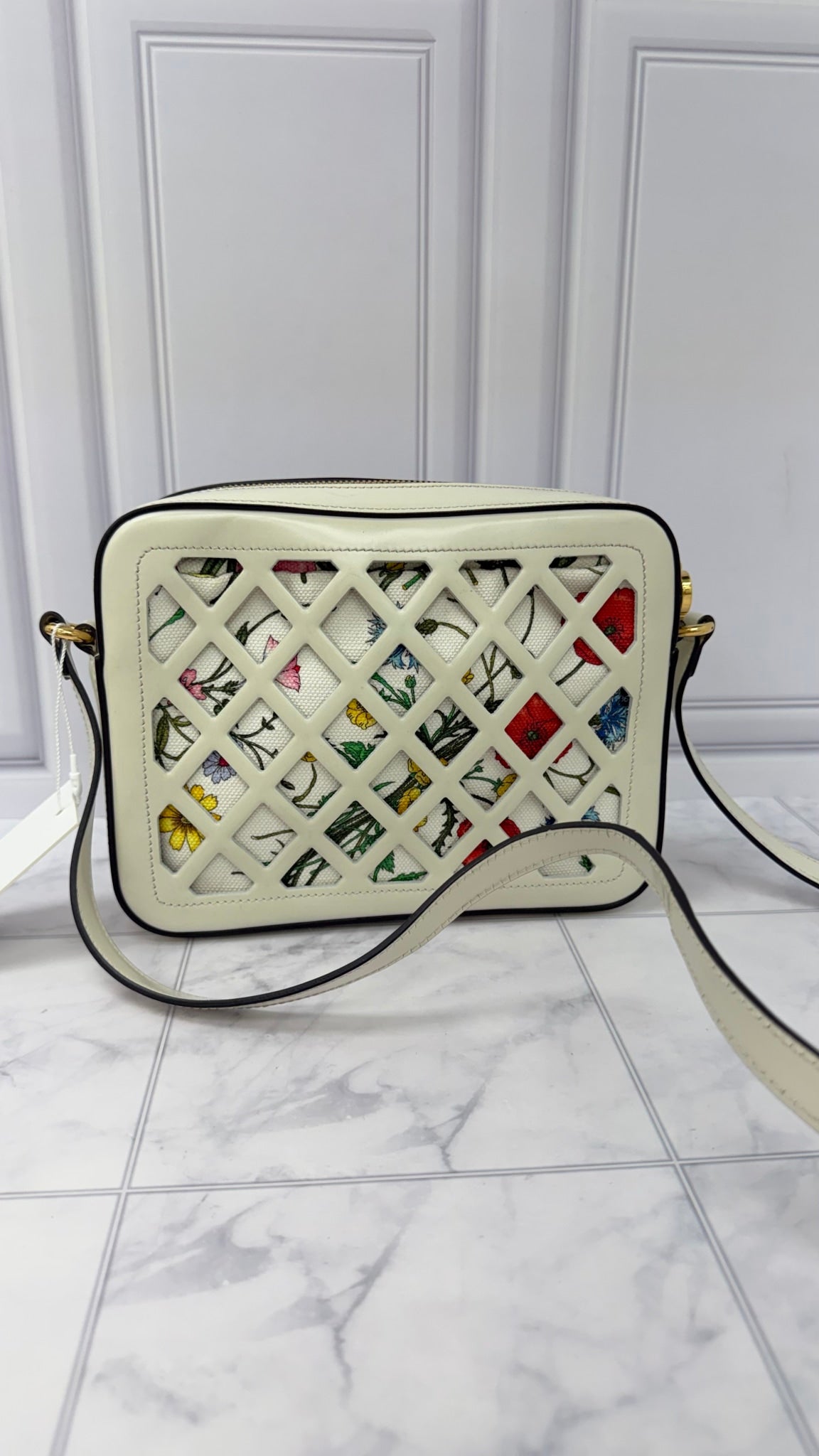 Gucci Cream Leather Flora Infinity Cutout Shoulder Bag 