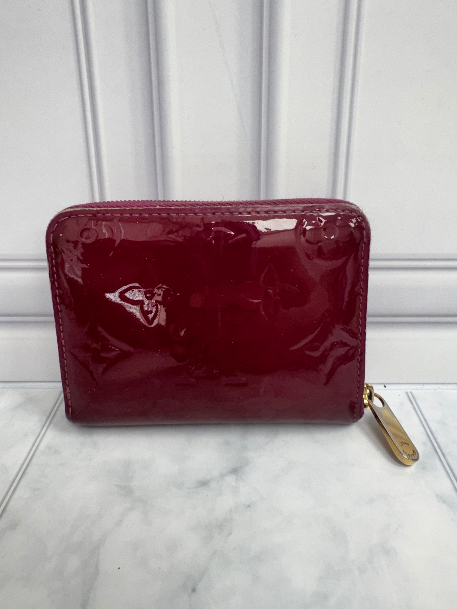 Louis Vuitton Burgundy Monogram Vernis Compact Zippy Wallet