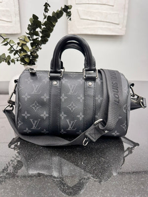 Louis Vuitton Monogram Eclipse Reverse Keepall Bandouliere 25