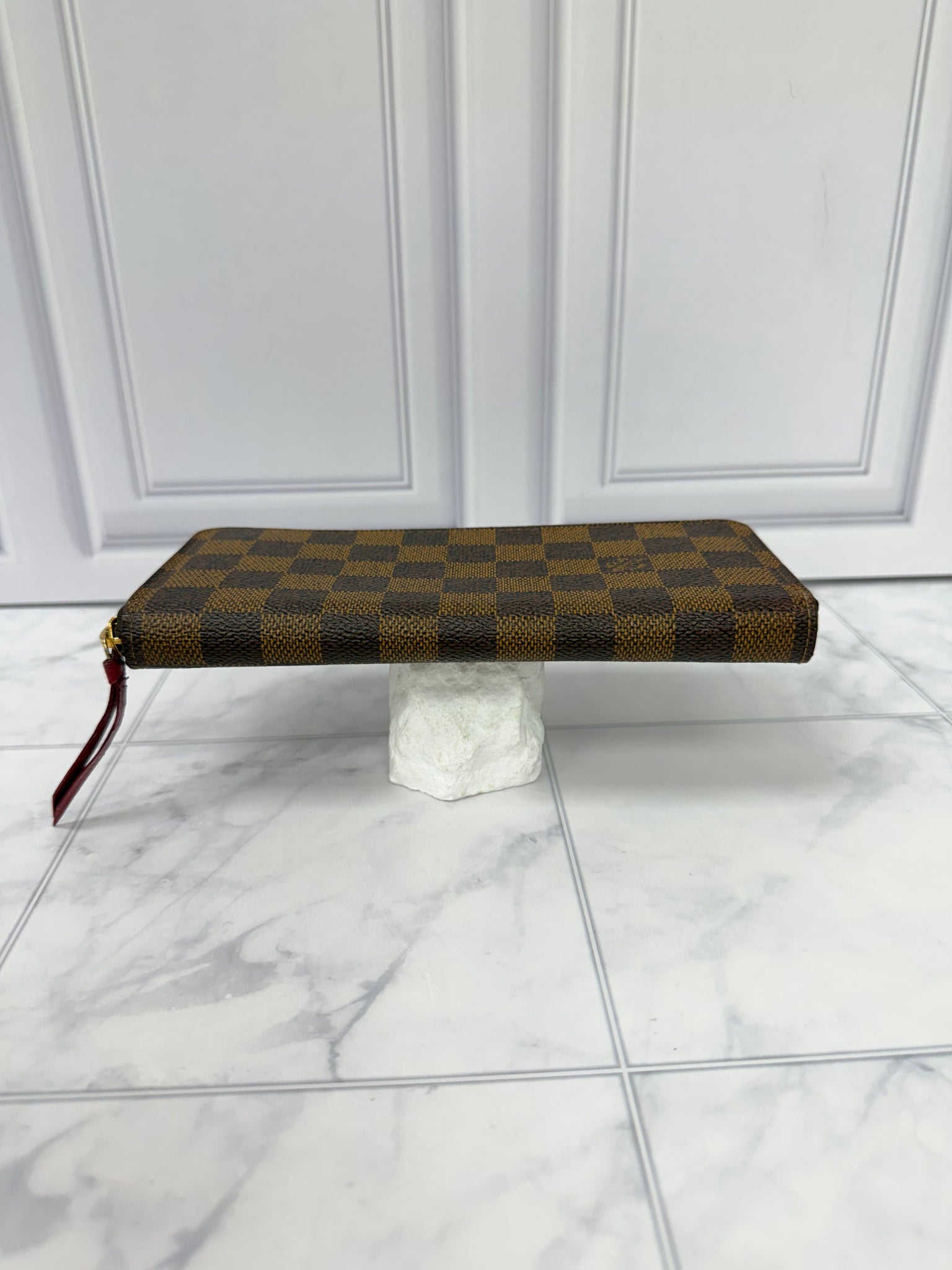 Louis Vuitton Damier Ebene Portefeuille Clemence Zippy Wallet 