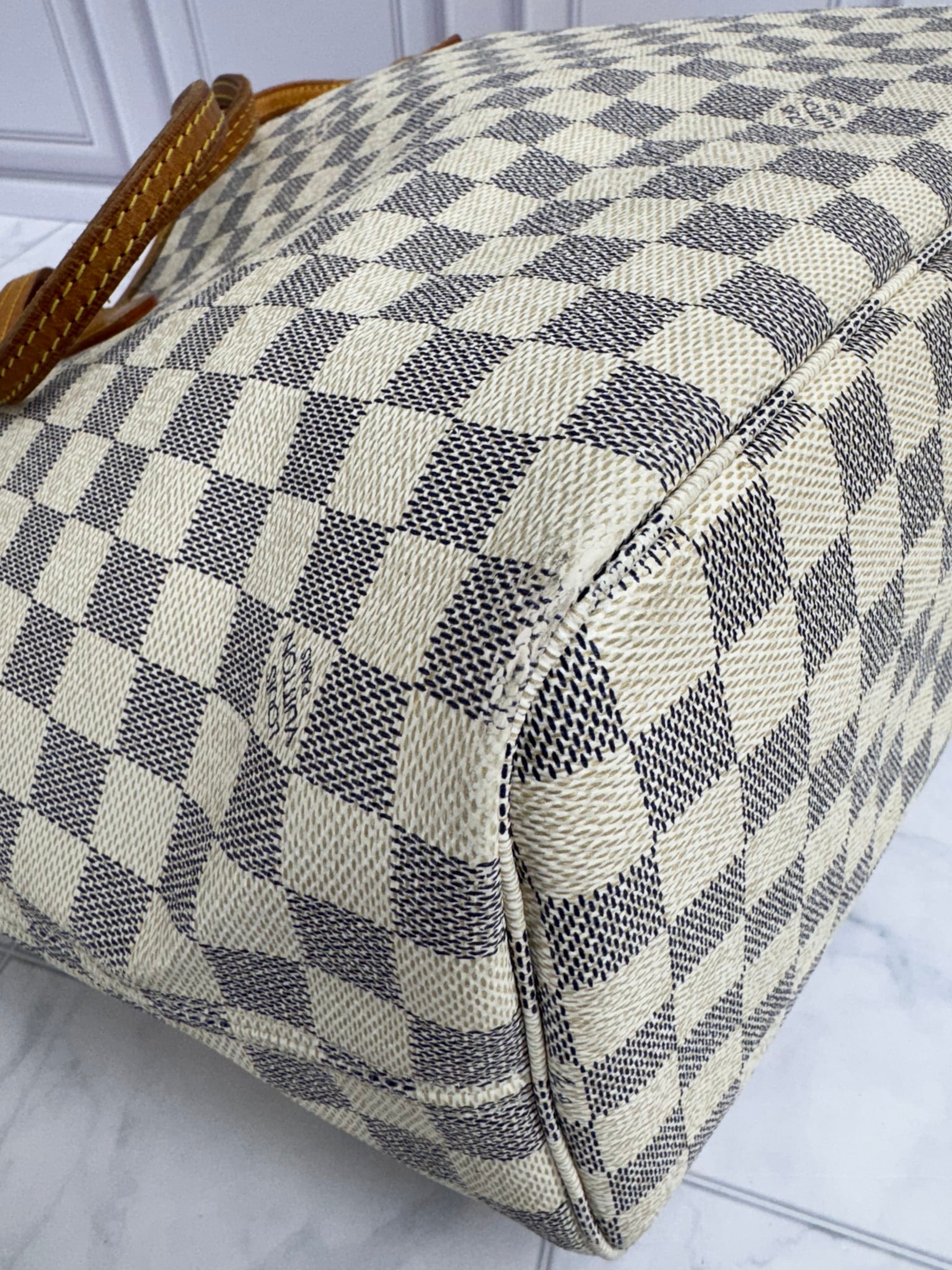 Louis Vuitton Damier Azur Neverfull MM Tote Bag 