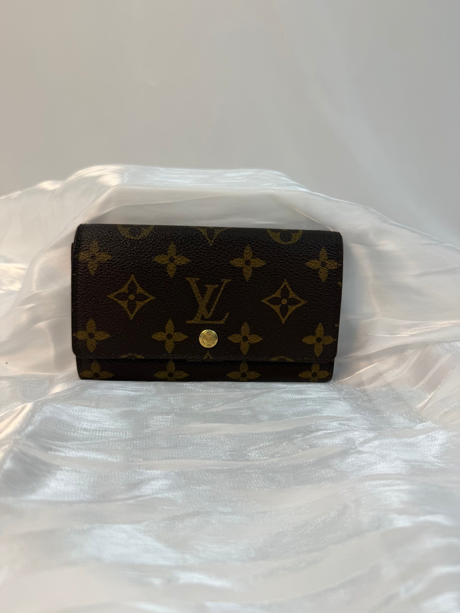 Louis Vuitton Monogram Porte Monnaie Wallet