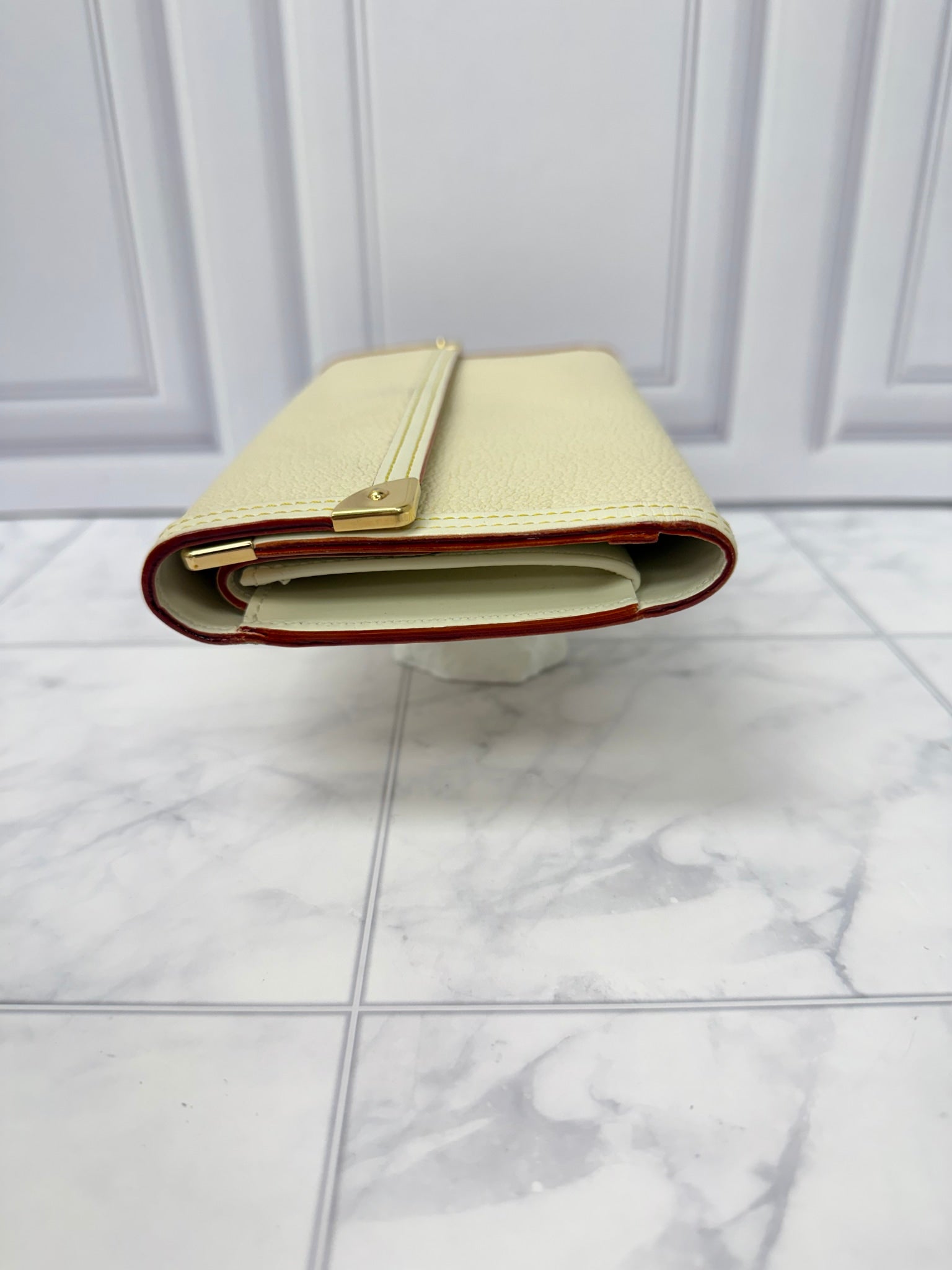 Louis Vuitton Cream Grained Leather Porte Tresor Wallet 