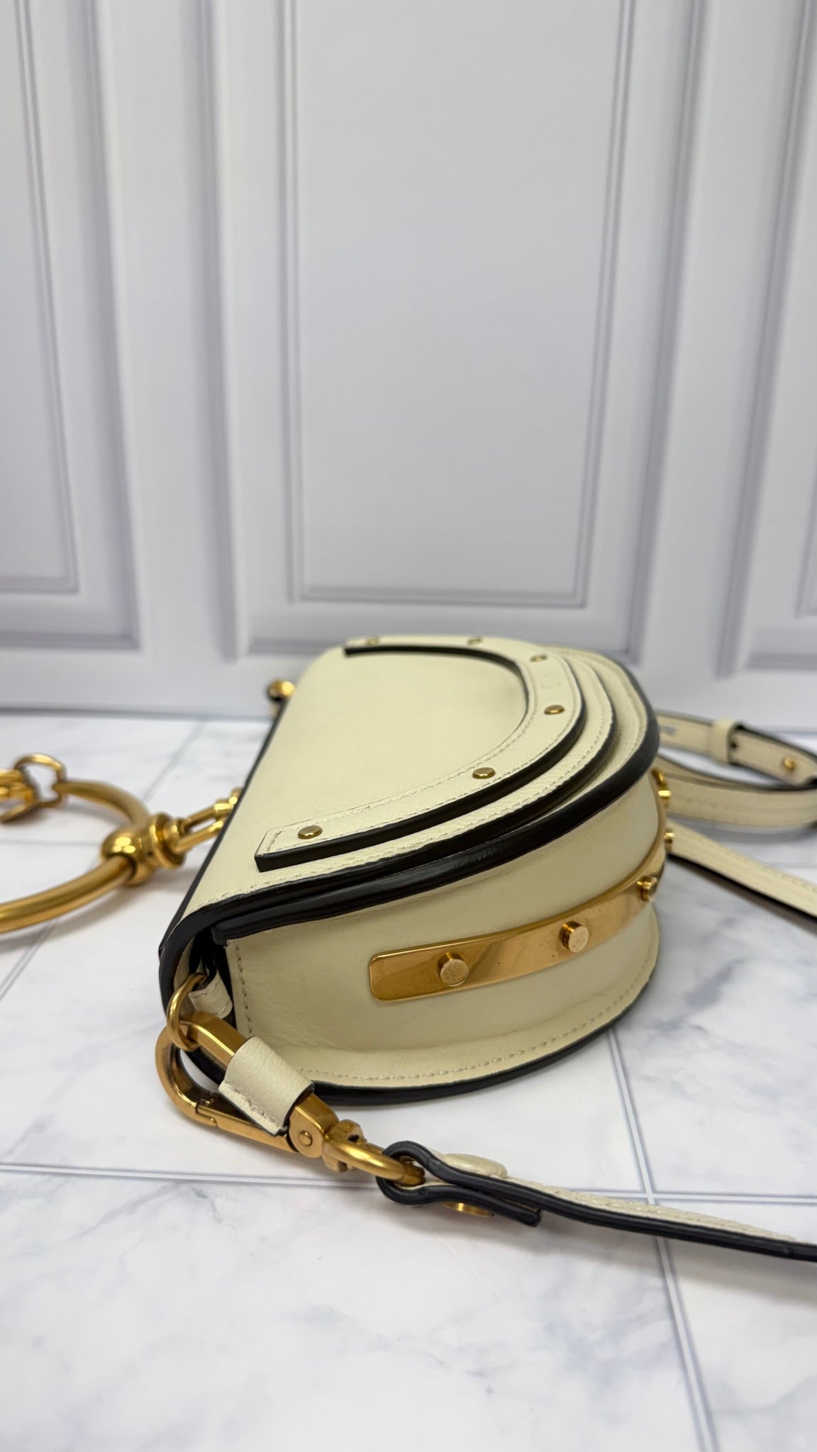Chloe White Leather Nile Bracelet Crossbody Bag