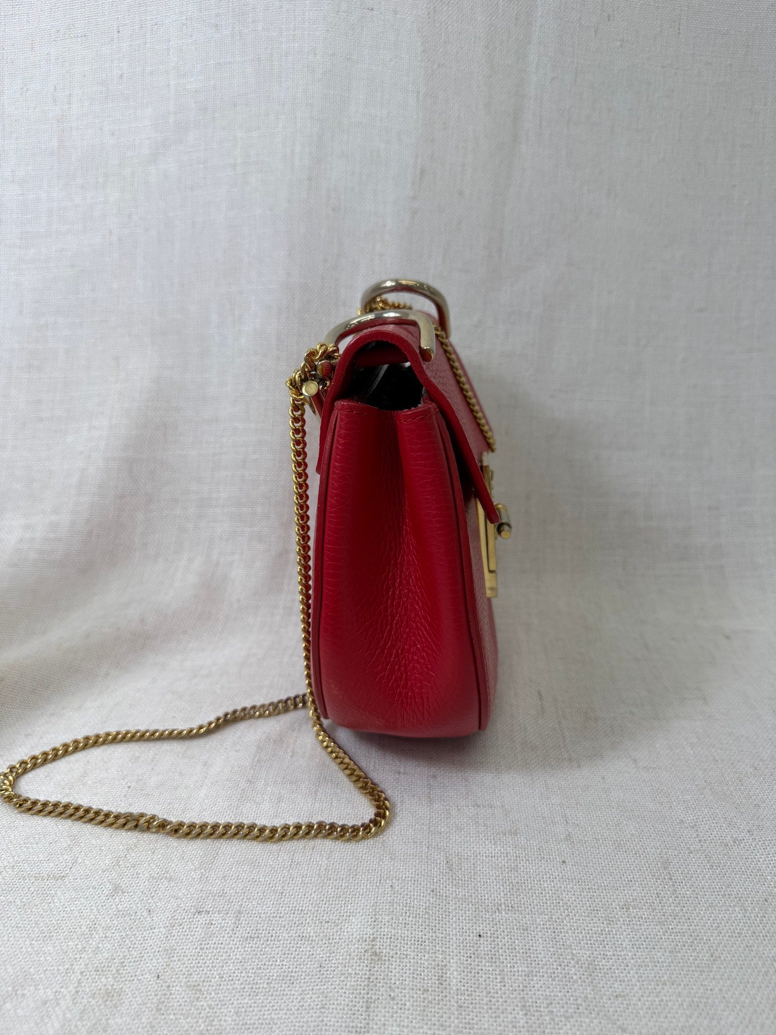 Chloe Red Grained Leather Drew Small Crossbody Bag