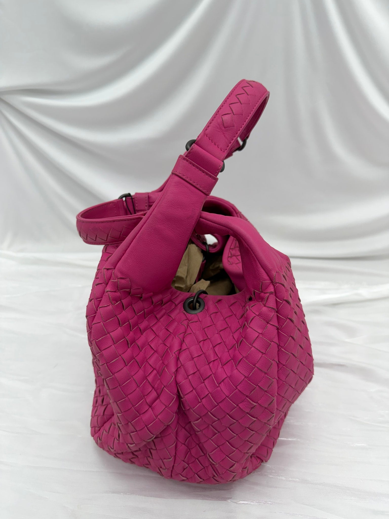 Bottega Veneta Pink Intrecciato Leather Hobo Bag