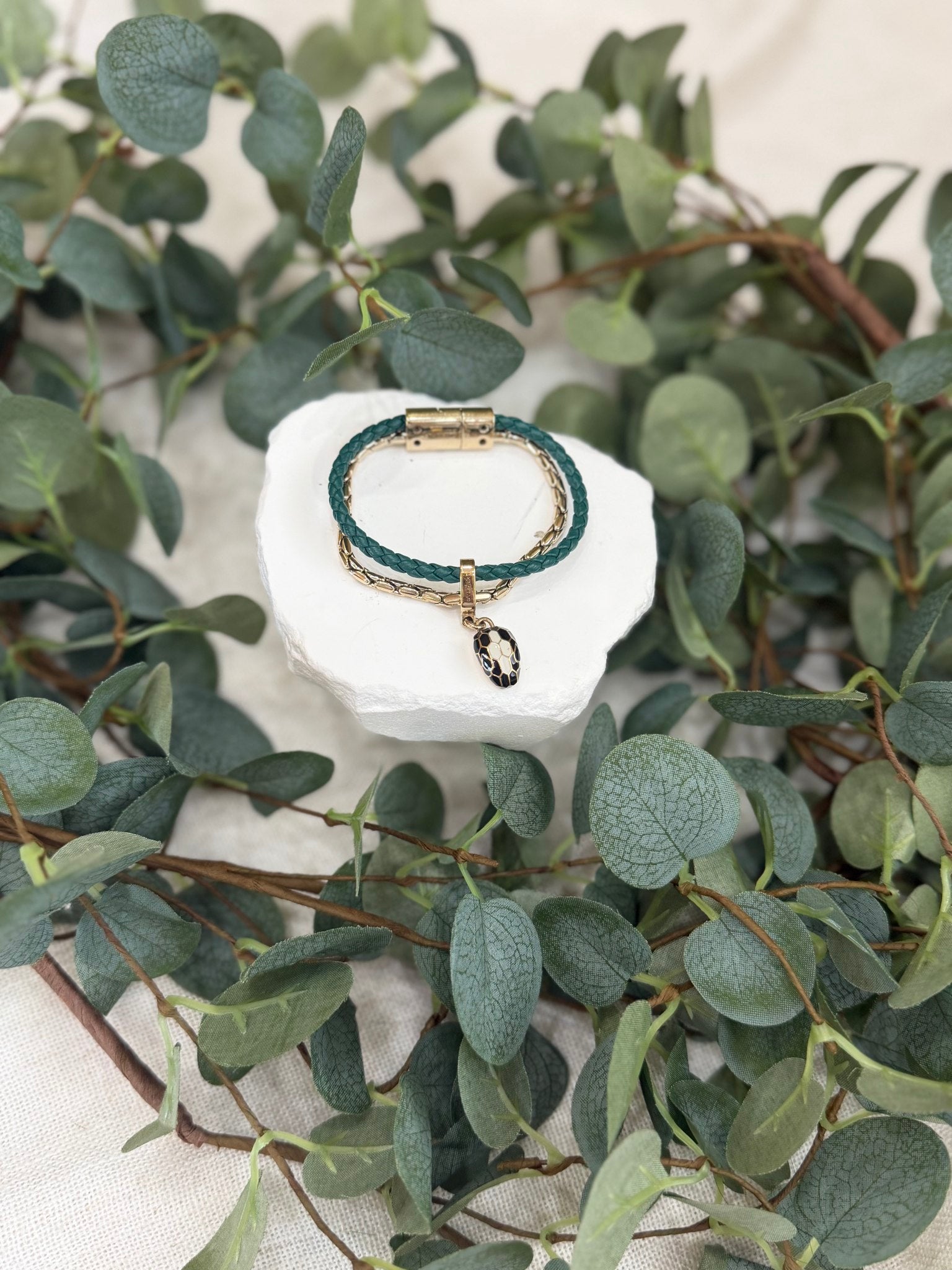 Bvlgari Green Leather Gold plated Brass Chain Serpenti Forever Bracelet 