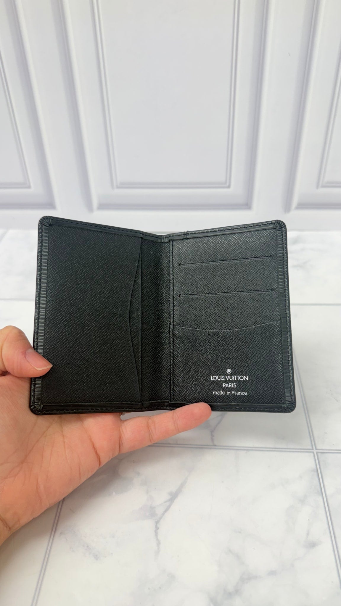Louis Vuitton Black Epi Leather Pocket Organizer 