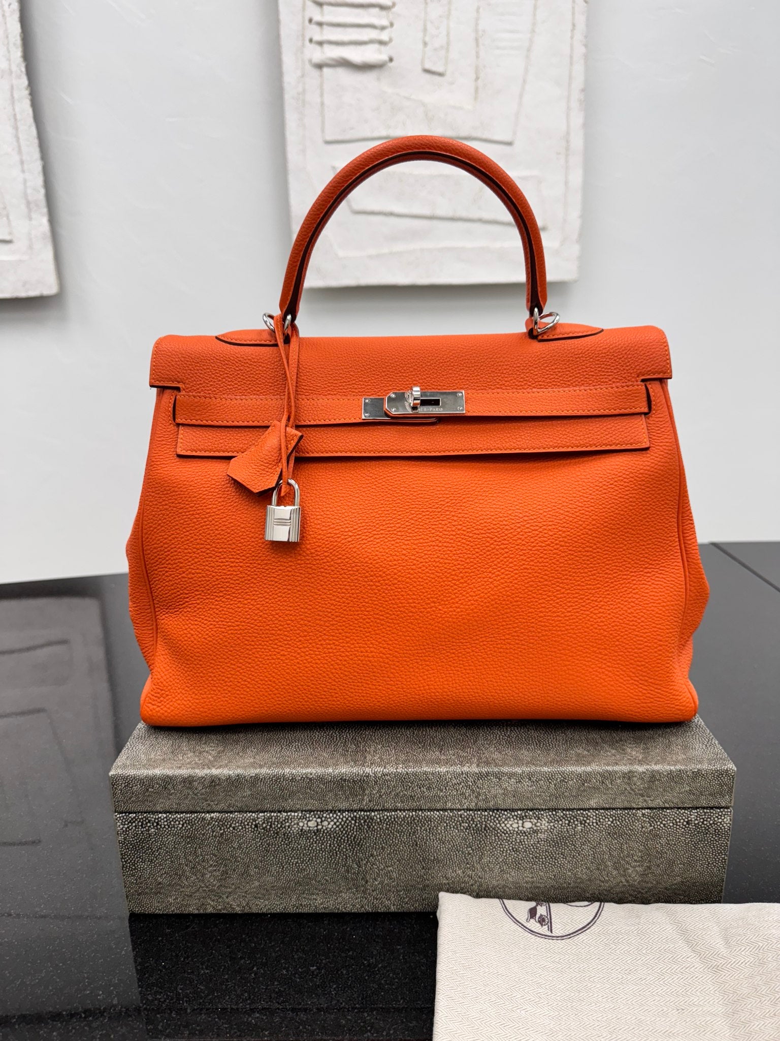 Hermes Orange Togo Leather Kelly Retourne 35