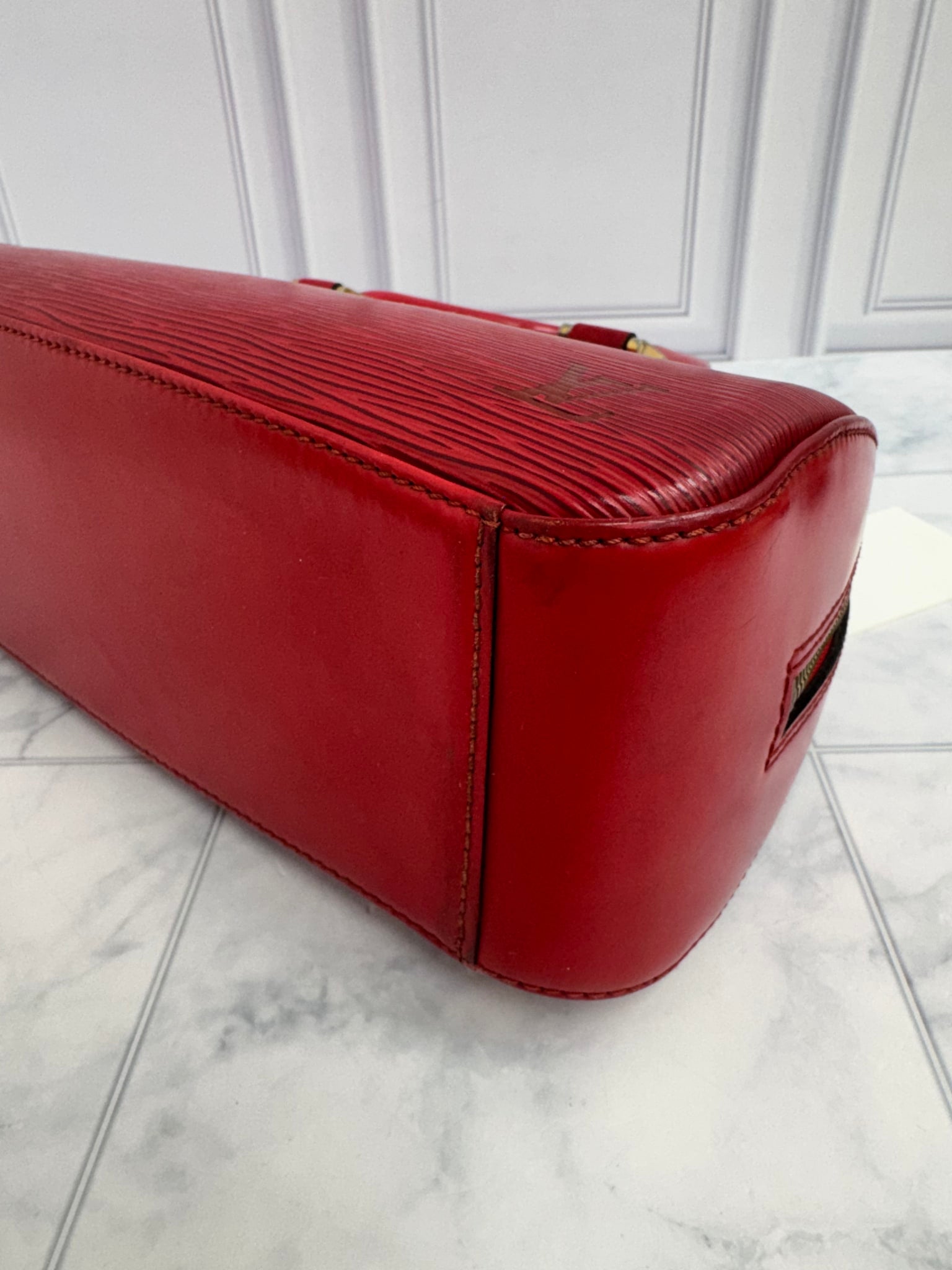 Louis Vuitton Red Epi Jasmine Handbag