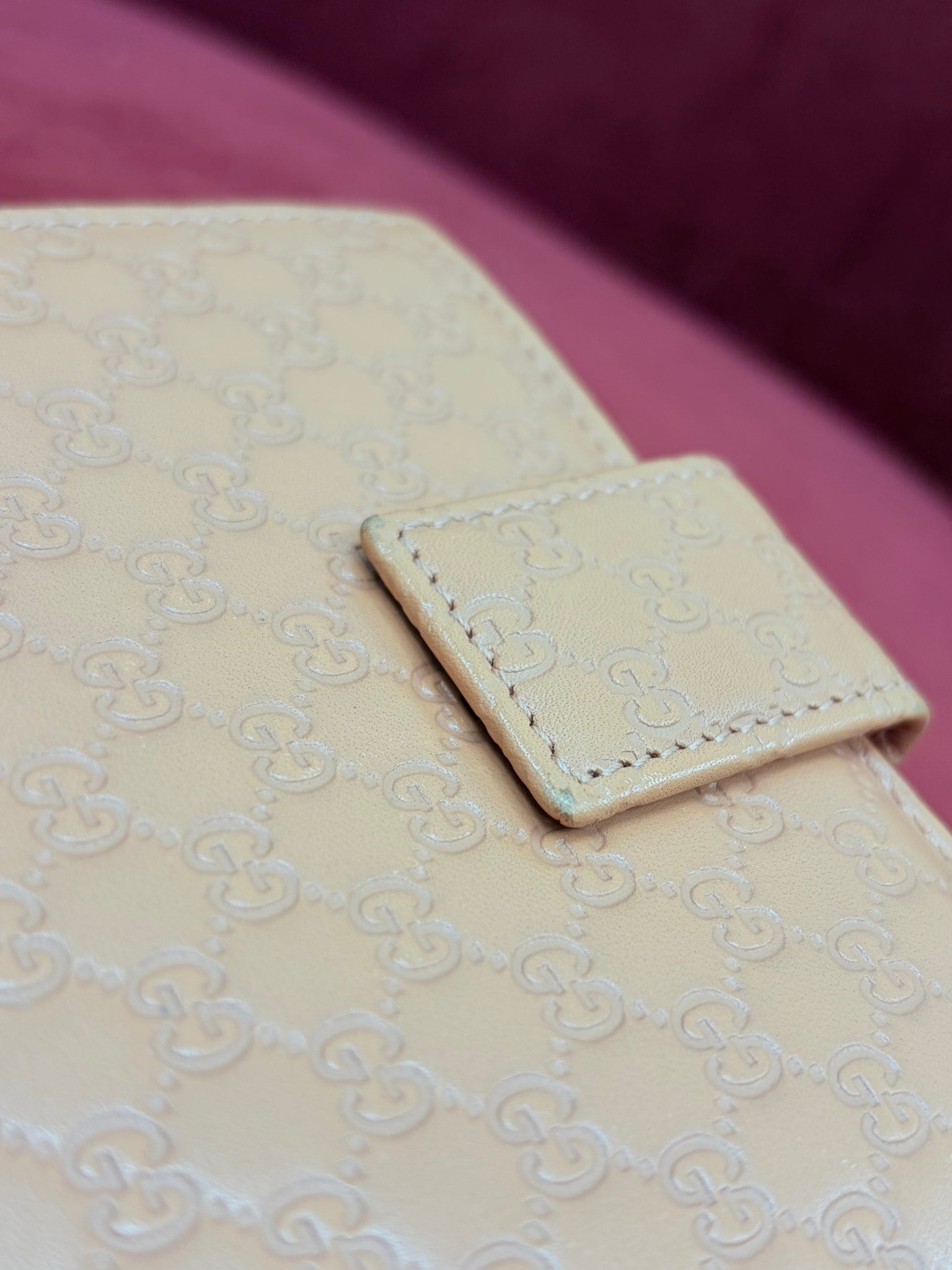 Gucci Peach Microguccissima Compact Wallet