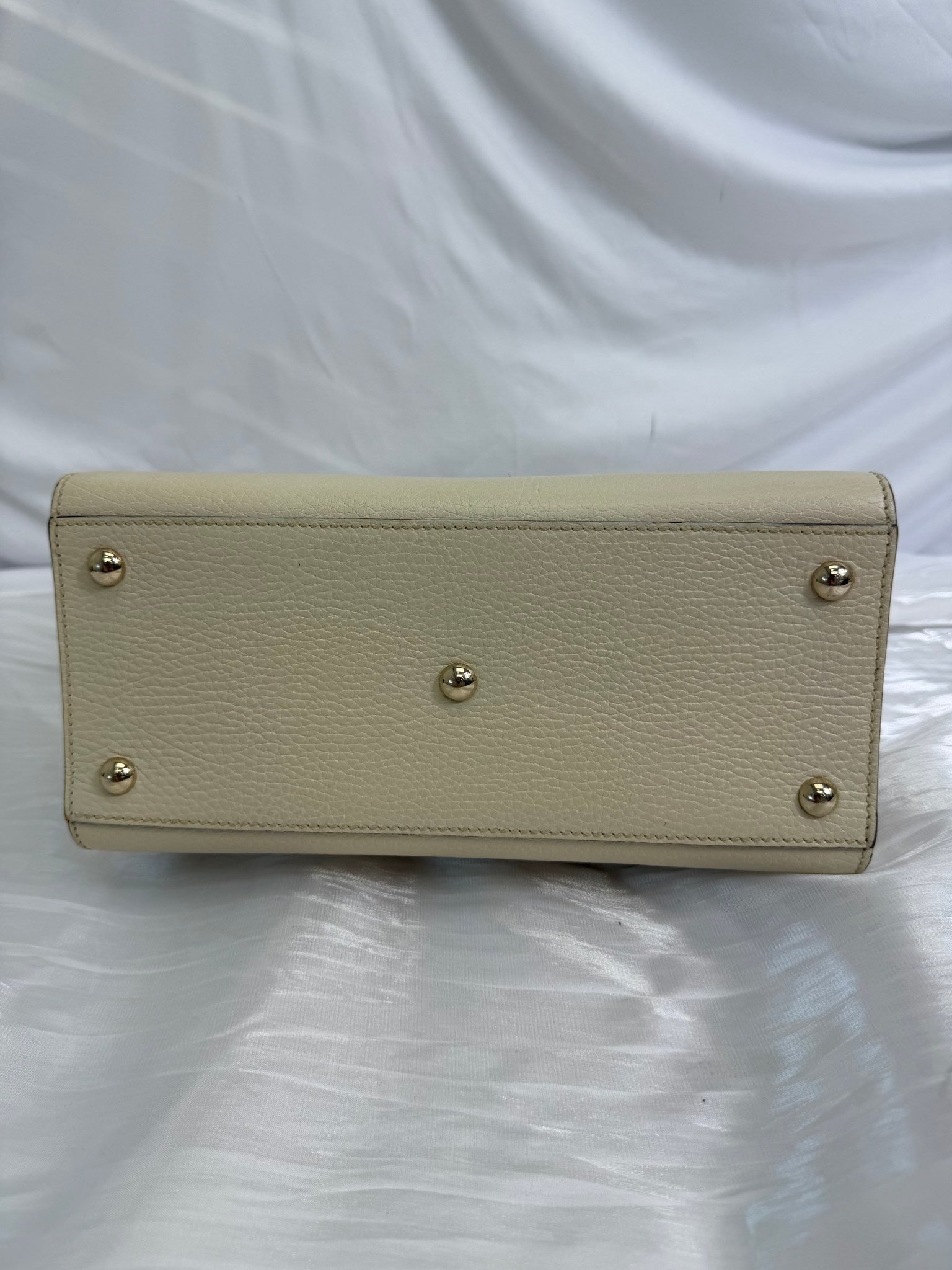 Gucci Beige Pebbled Leather Soho Bag