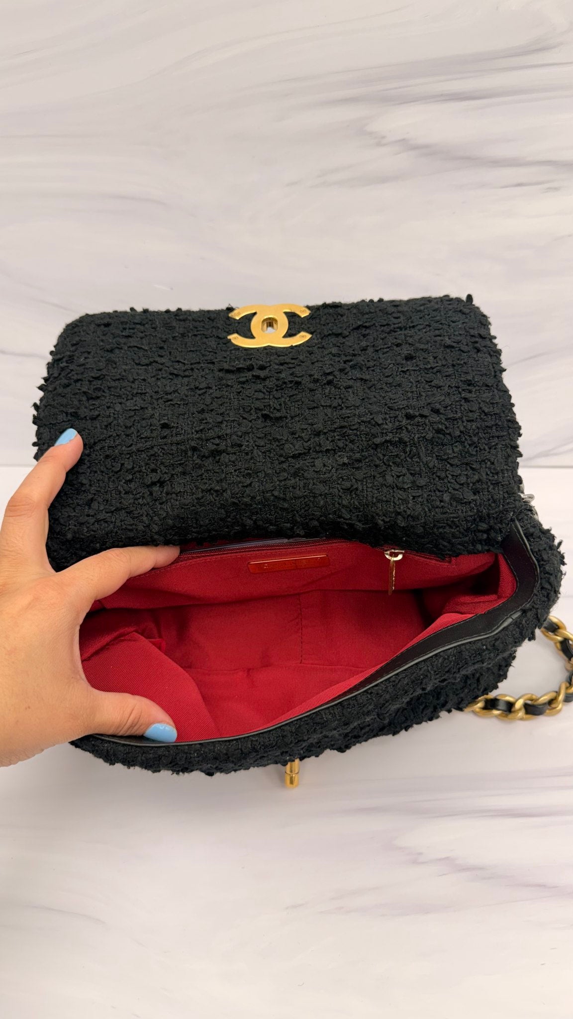 Chanel Black Tweed Chanel 19 Flap Chain Medium Shoulder Bag 