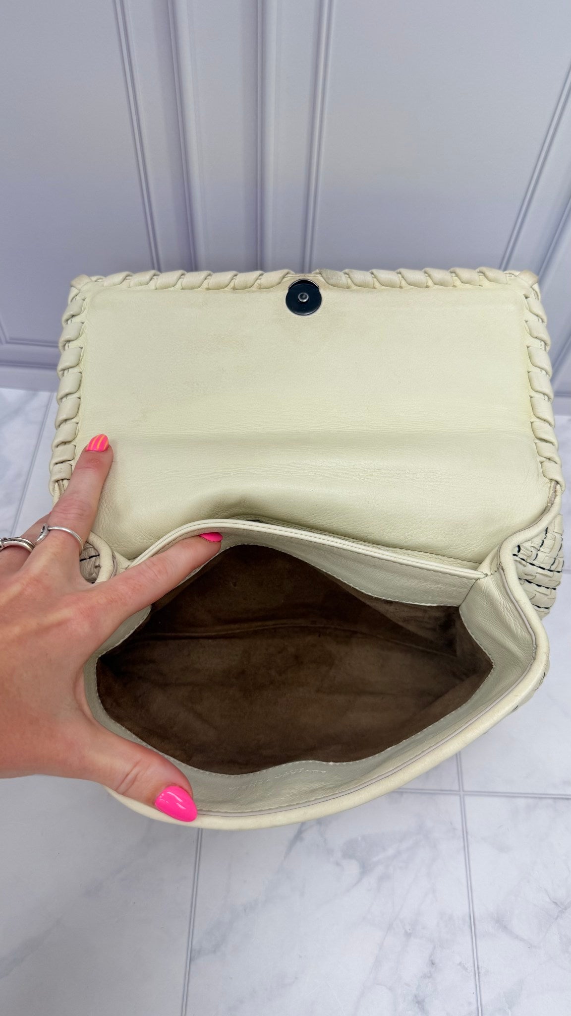 Bottega Veneta Cream Woven Intrecciato Leather Black Stitch Chain Bag