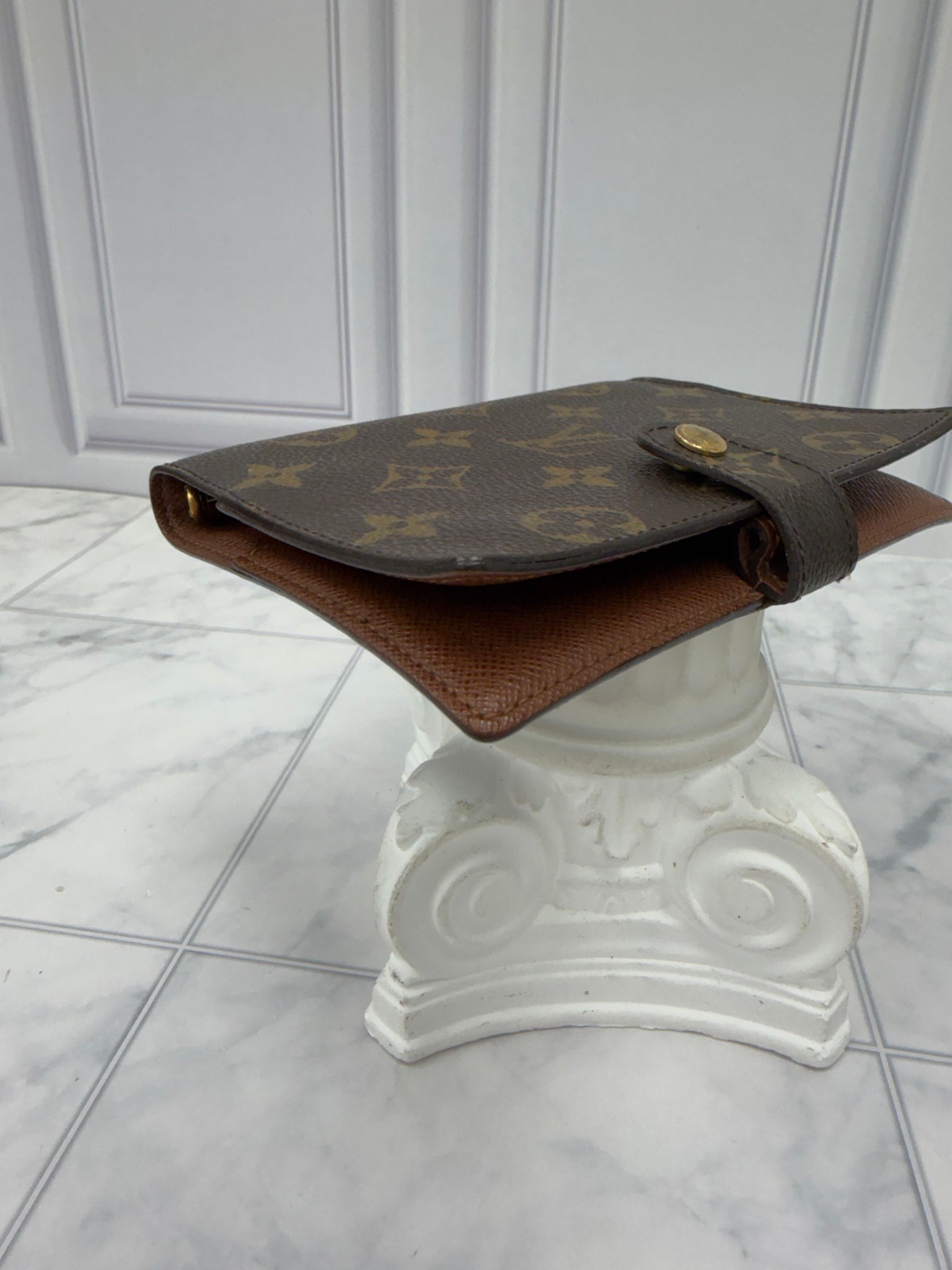 Louis Vuitton Monogram Passport Agenda PM