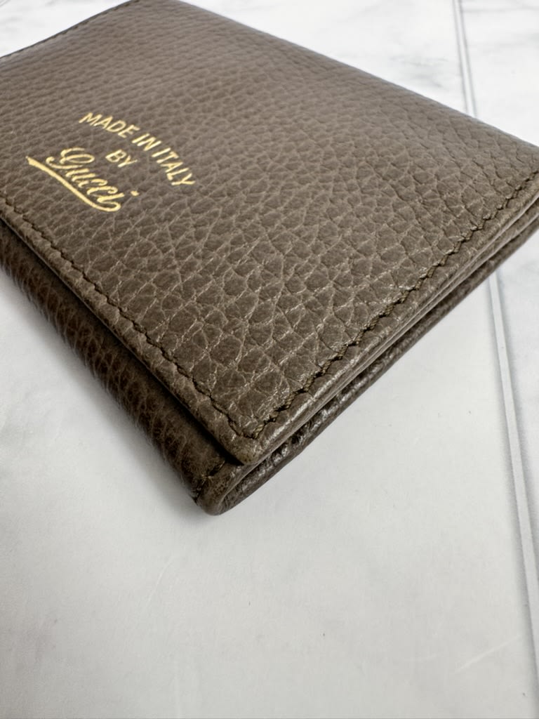 Gucci Brown Grained Leather Swing Card Case