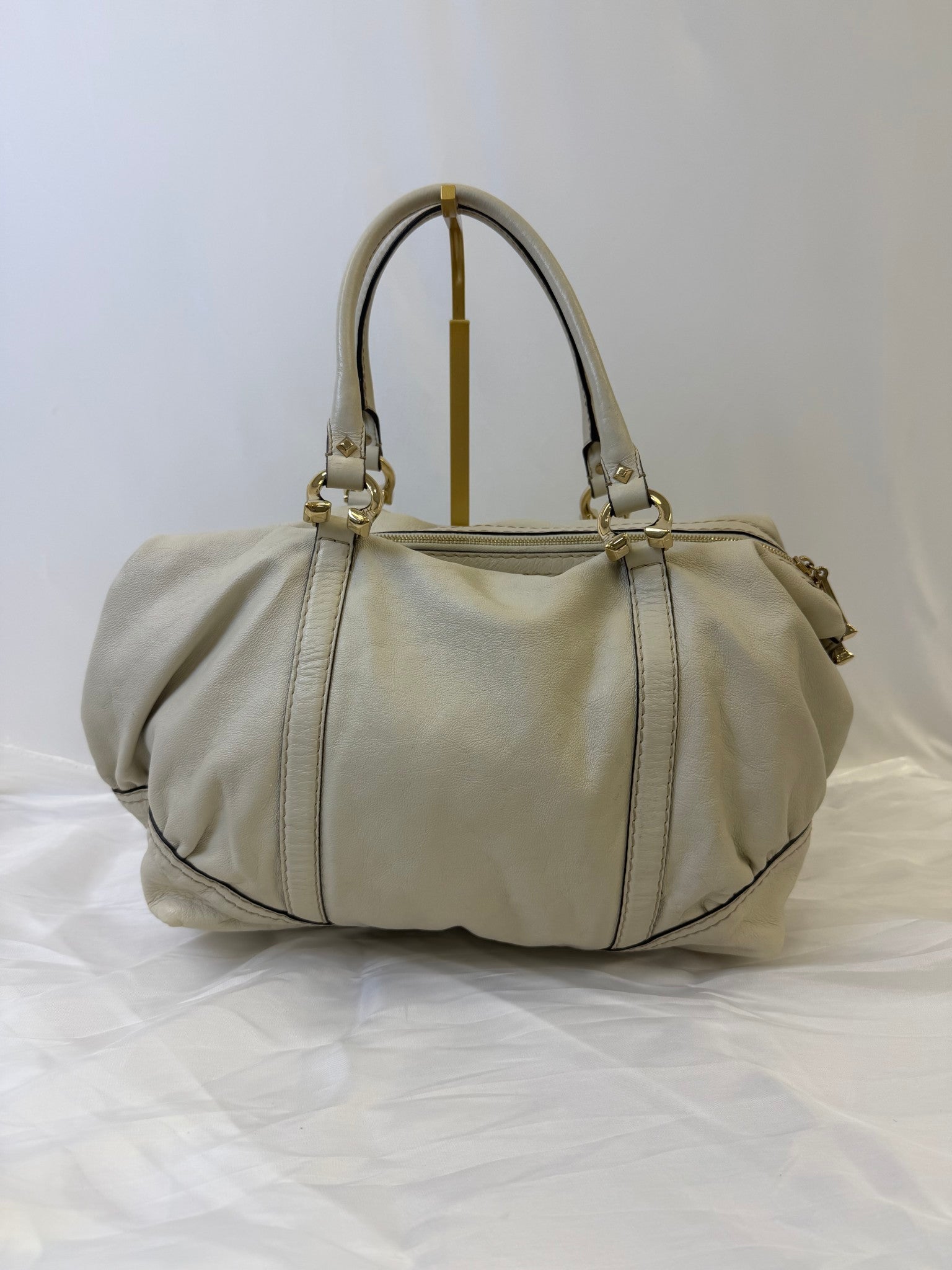 Gucci Cream Leather Horsebit Nail Boston Bag