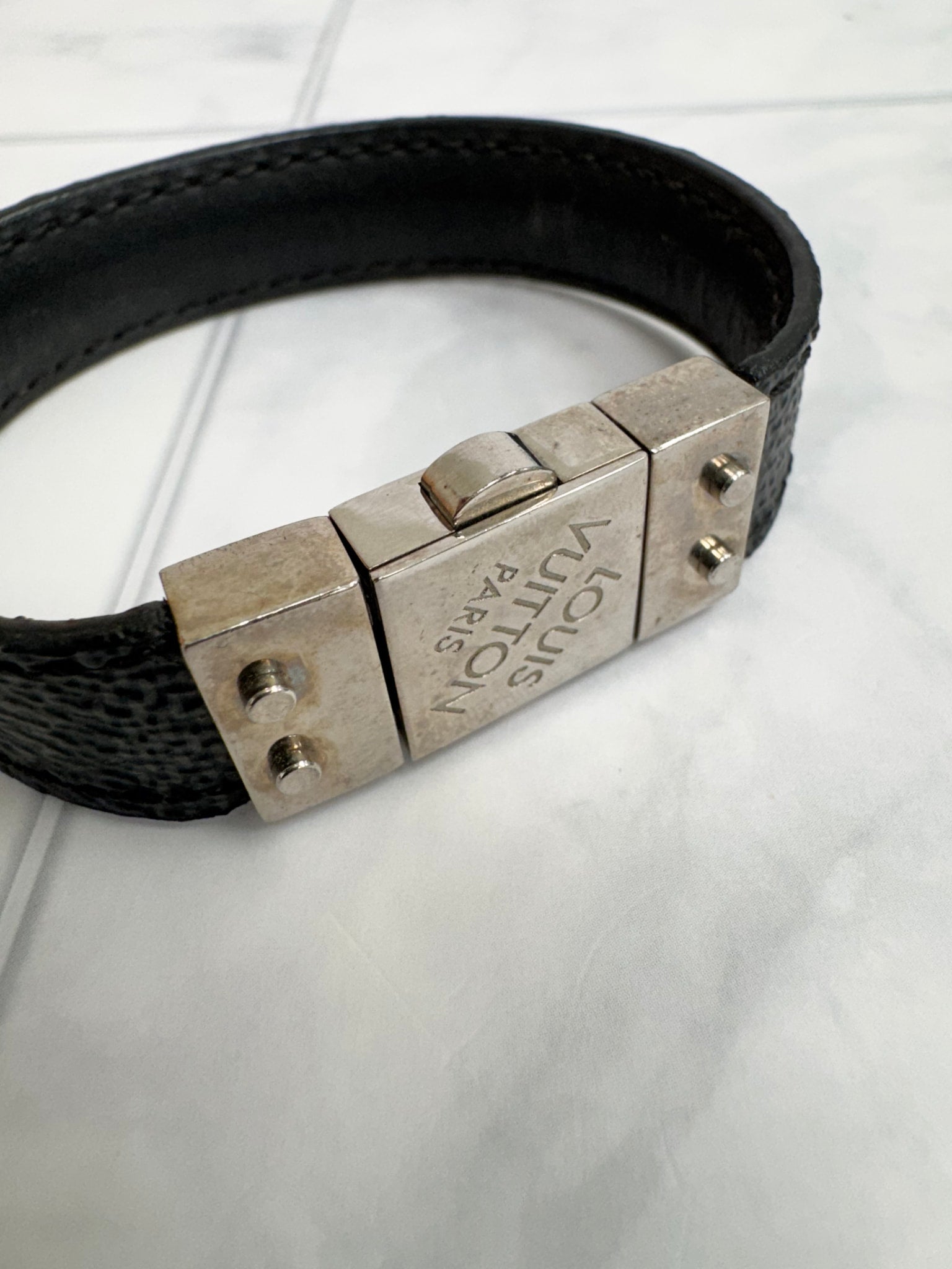Louis Vuitton Damier Graphite Check It Reversible Bracelet
