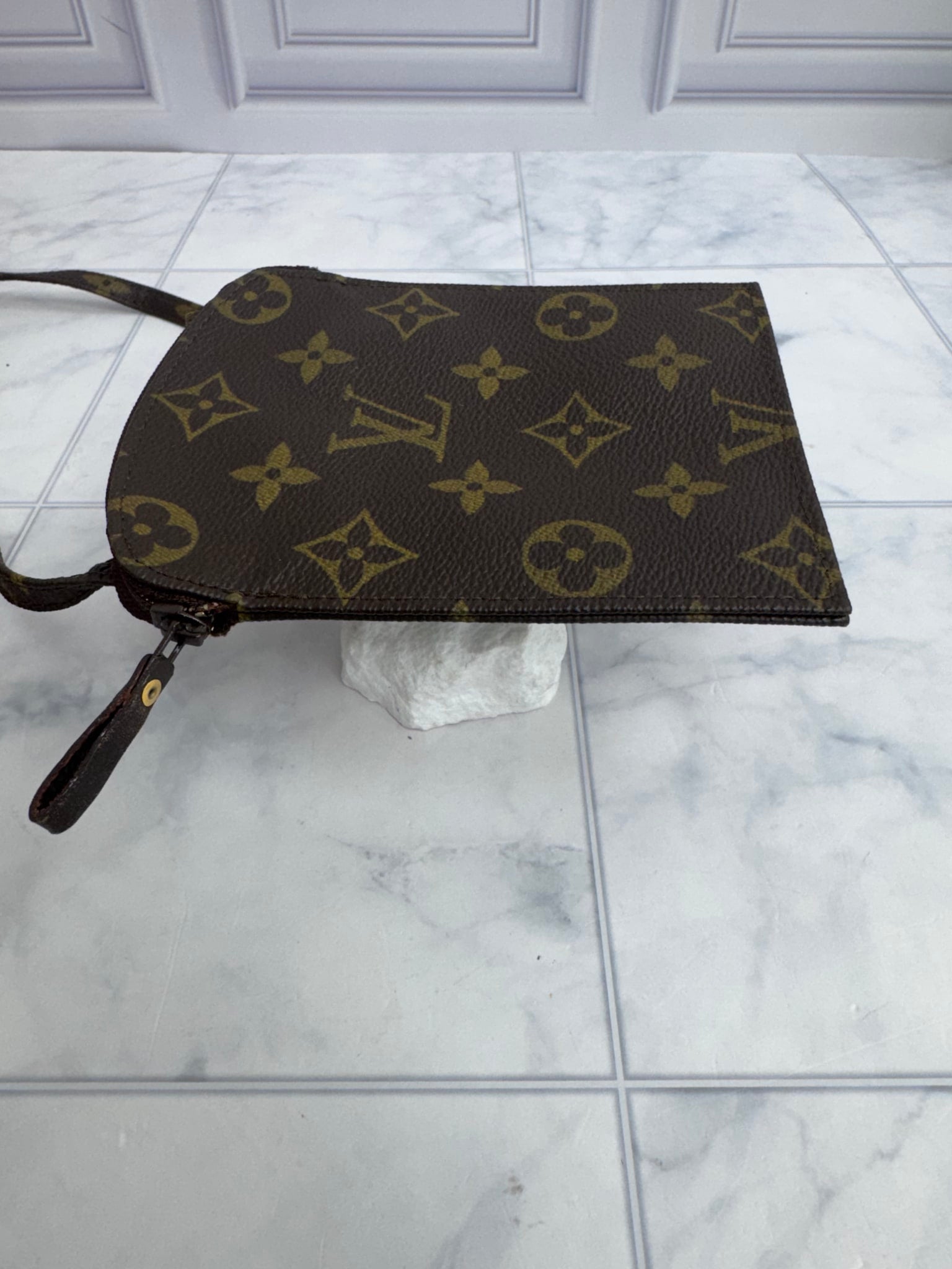 Louis Vuitton Monogram Pochette Secret Crossbody Bag