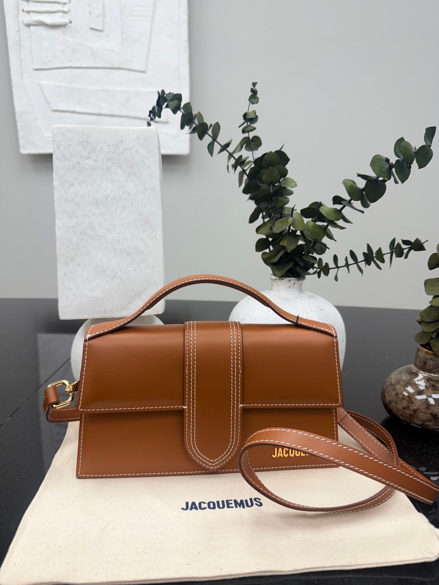 BRAND NEW - Jacquemus Light Brown Leather Le Grand Bambino 2Way Handbag