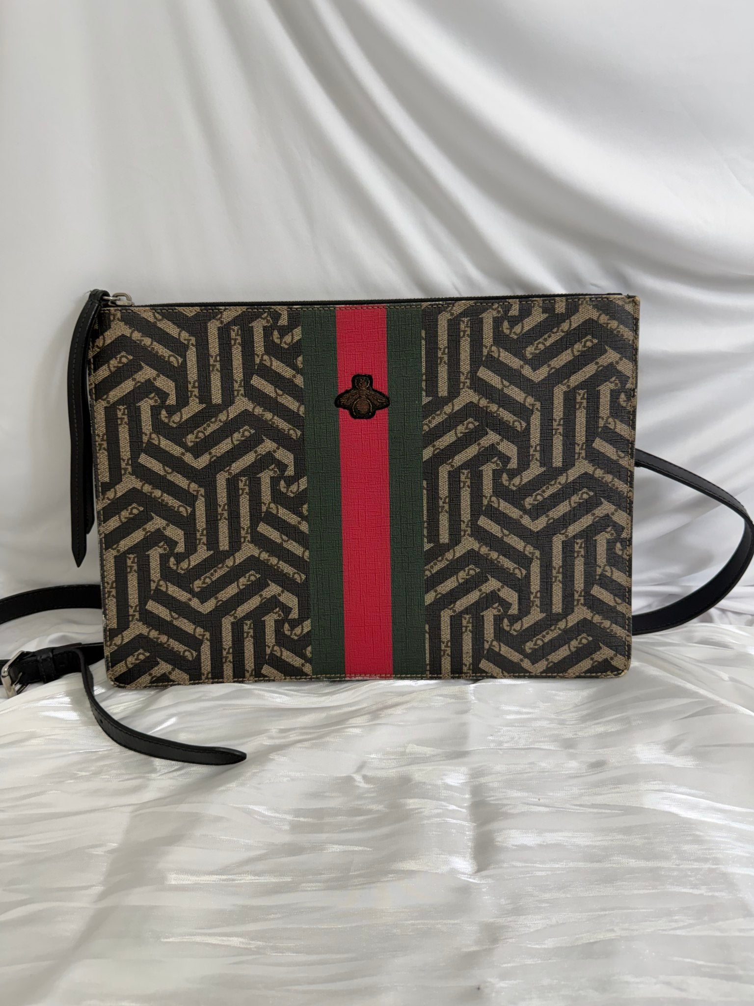 Gucci GG Supreme Caleido Web Bee Crossbody