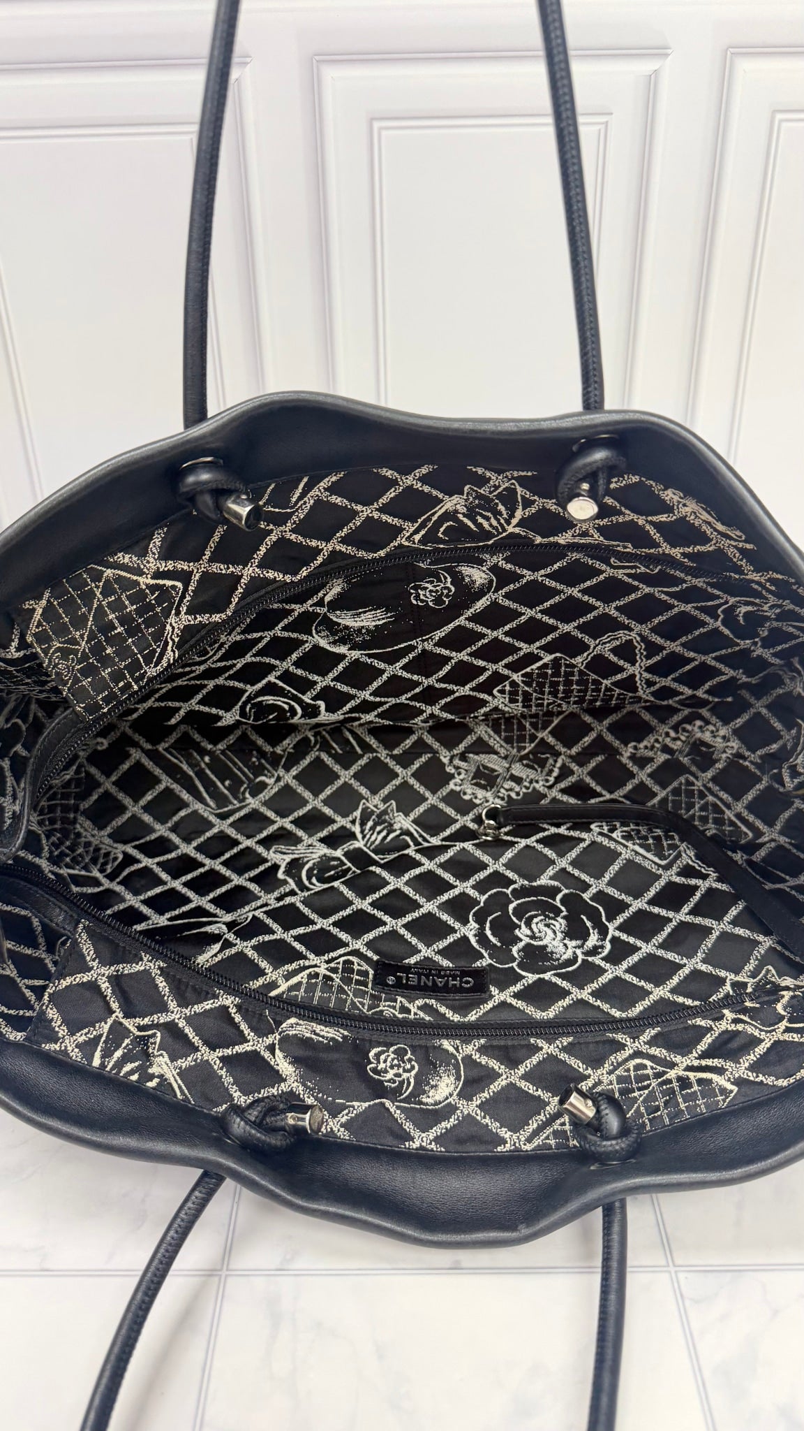 Chanel Black Leather Rue de Cambon Tote Bag 