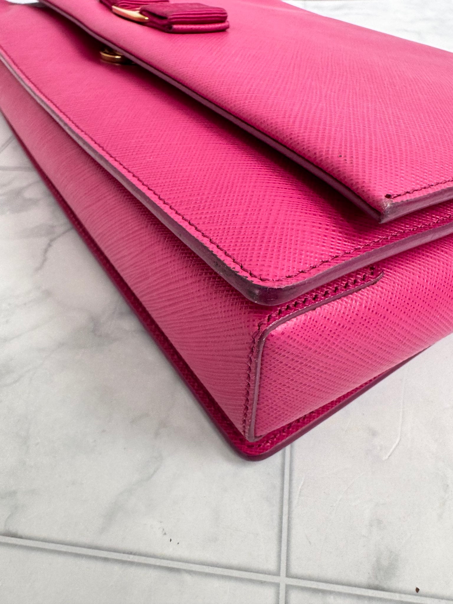 Salvatore Ferragamo Pink Saffiano Leather Vara Bow Ginny Large Crossbody Bag