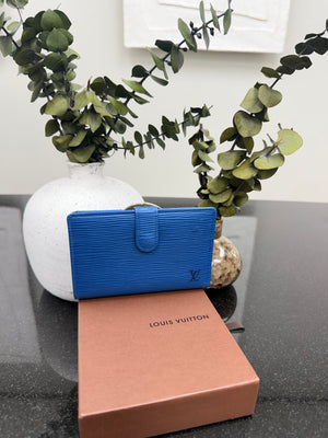 Louis Vuitton Blue Epi Leather Kisslock Wallet