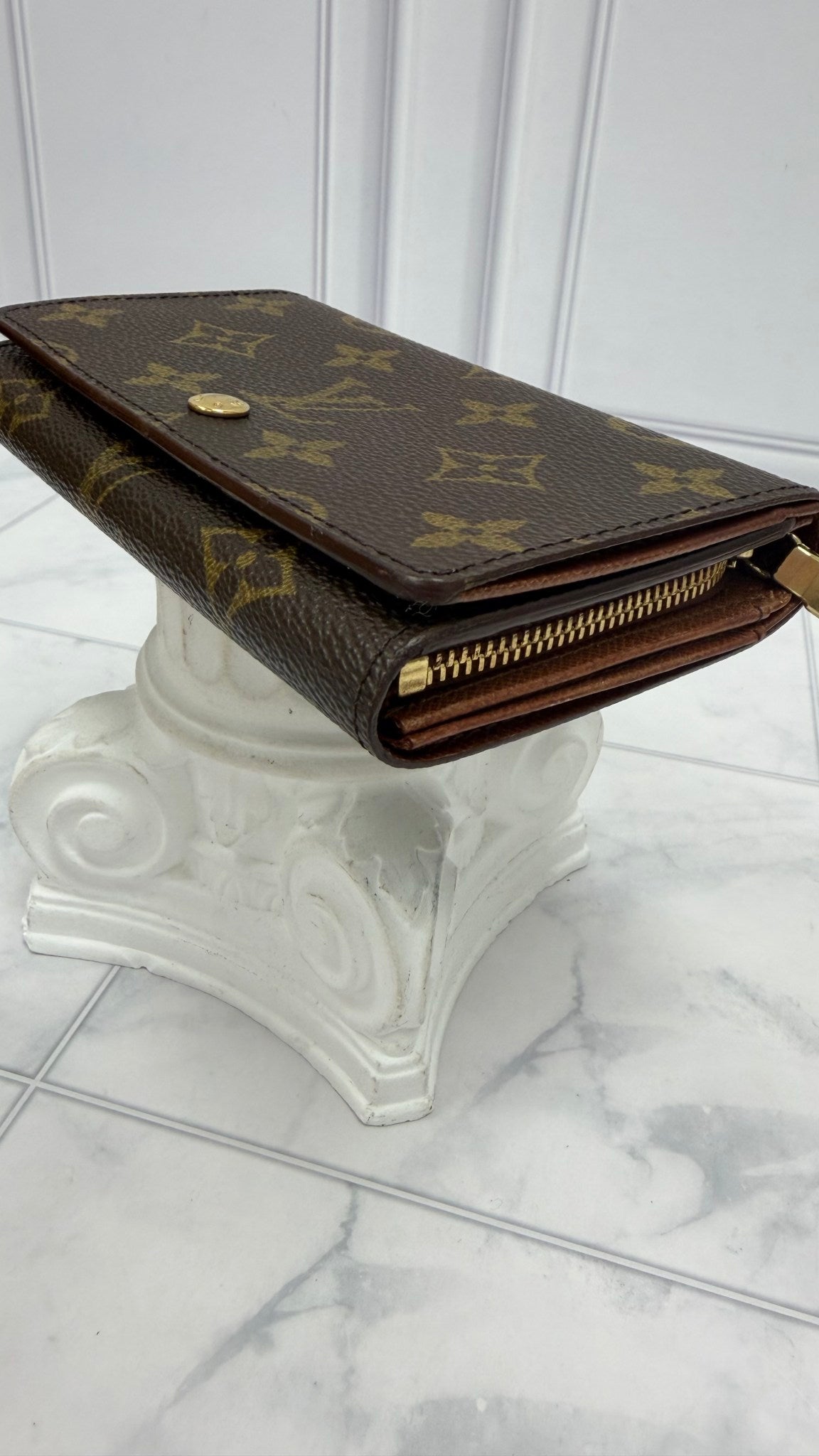 Louis Vuitton Monogram Porte Monnaie Tresor Wallet