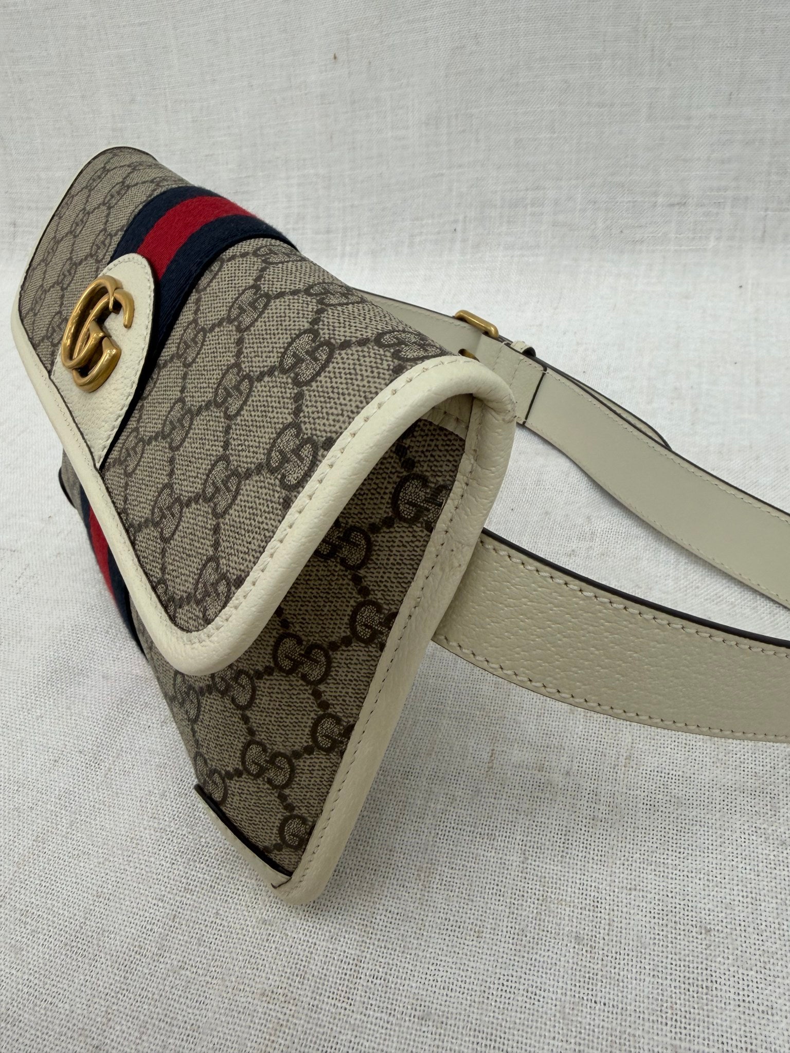 BRAND NEW- Gucci Beige Supreme Coated Canvas Ophidia Web Belt Bag Size 80/32