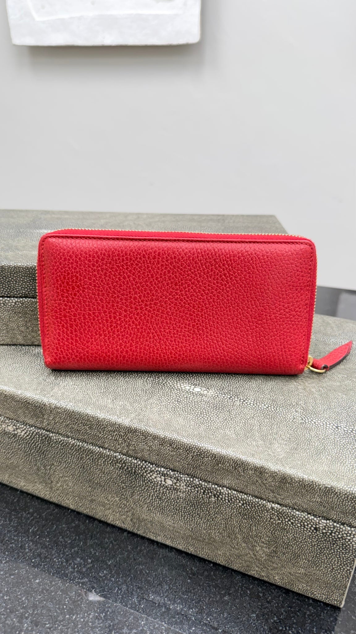 Gucci Red Leather Marmont Zippy Wallet