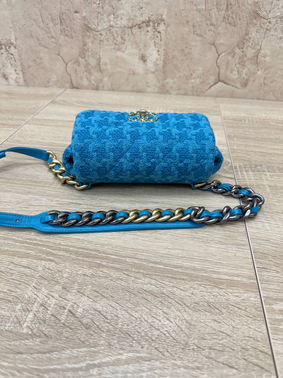 LIKE NEW- Chanel Teal Quilted Tweed Chanel 19 Waist Bag