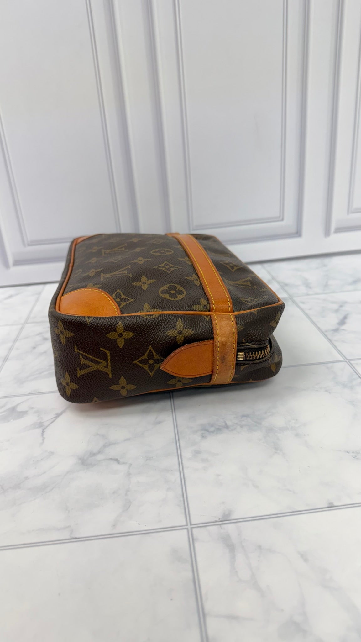 Louis Vuitton Monogram Compiegne 28 Clutch 