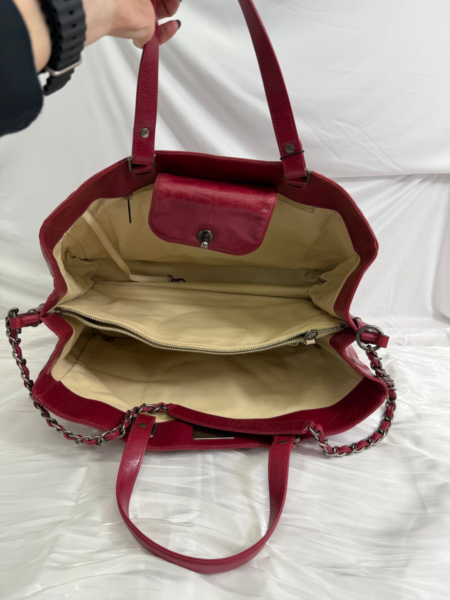 Chanel Red Quilted Glazed Calfskin Boy Bag Tote