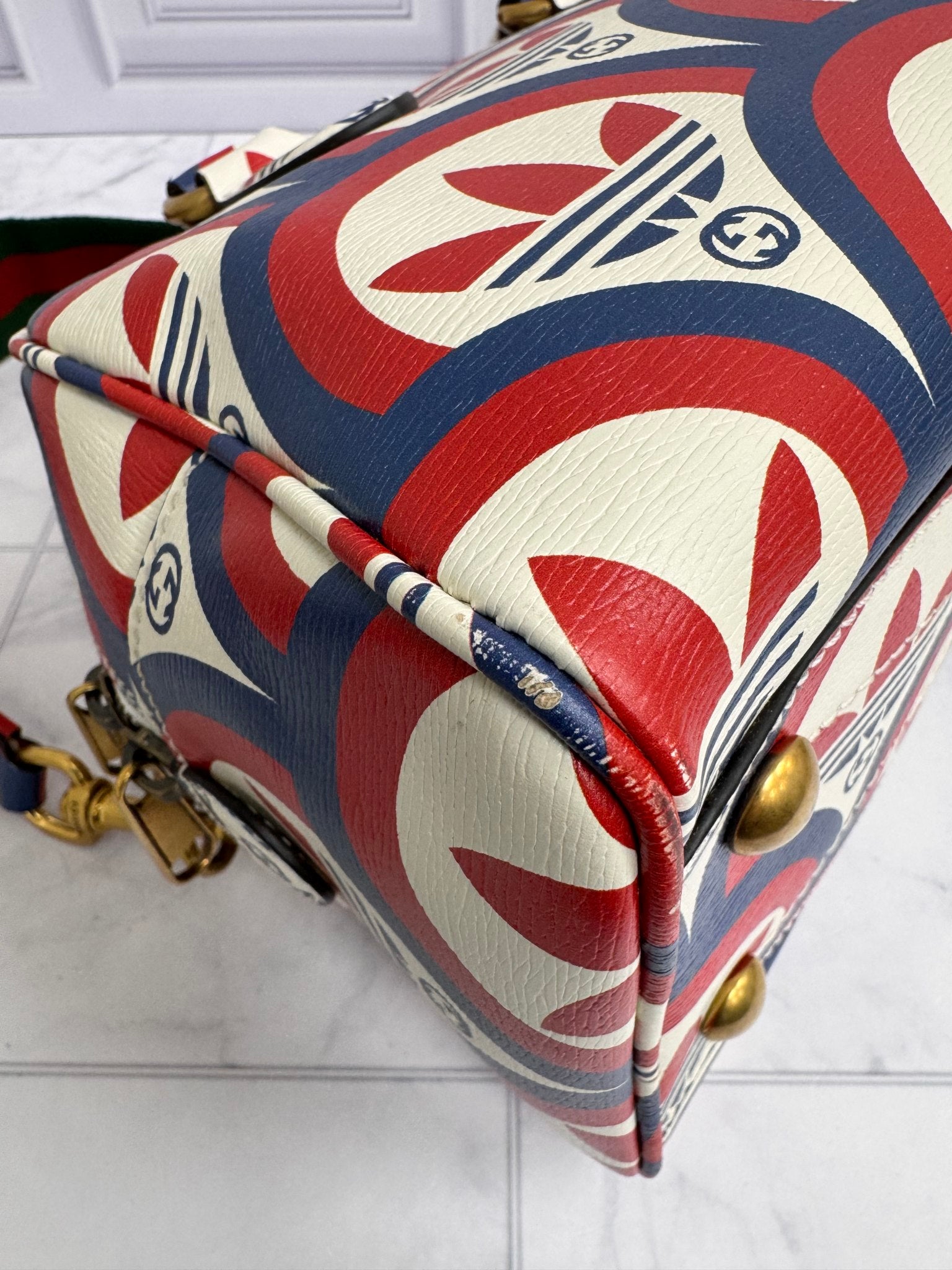 Gucci x Adidas Red Blue White Grained Leather 2Way Bag 