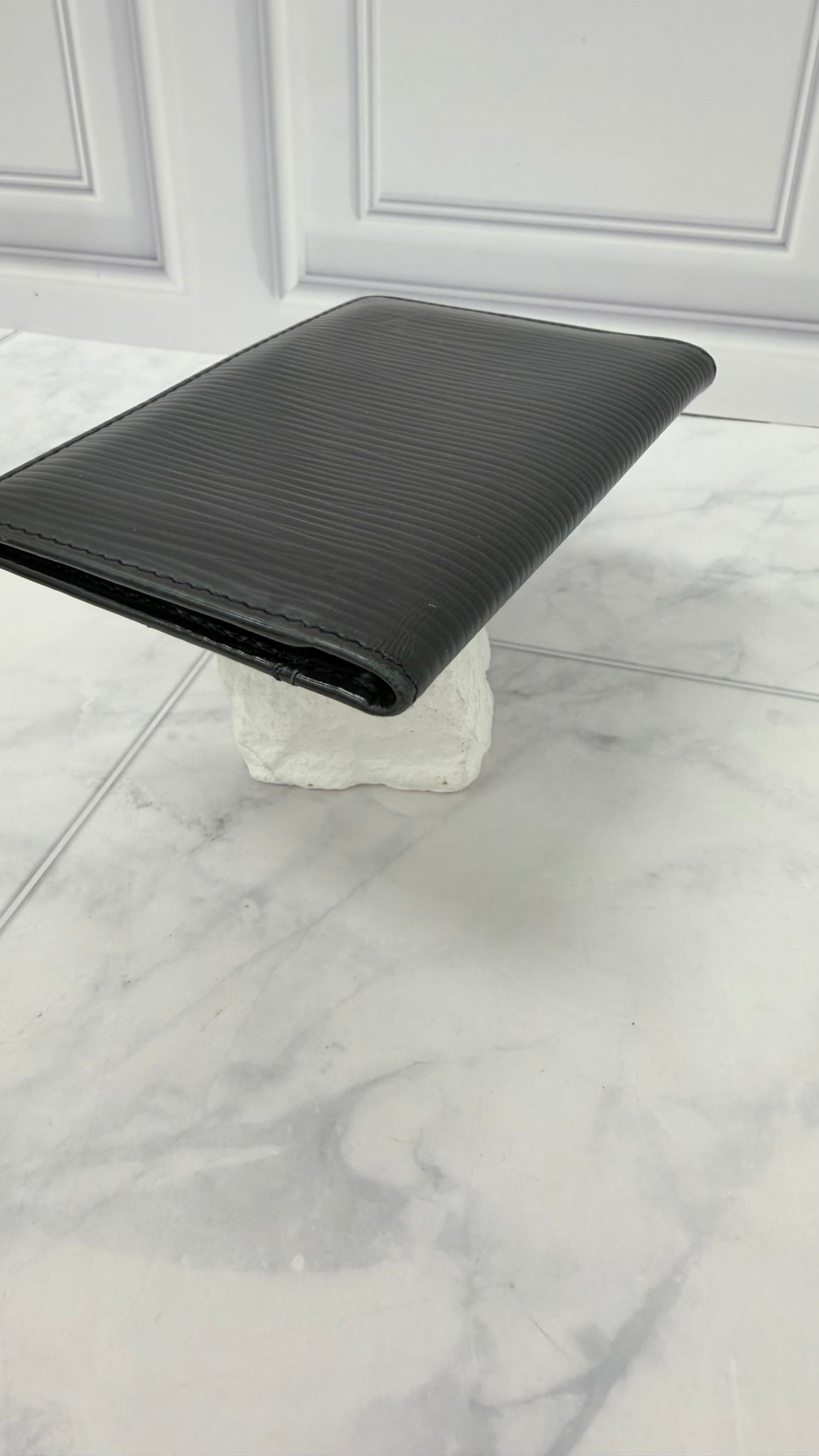Louis Vuitton Black Epi Leather Pocket Organizer 