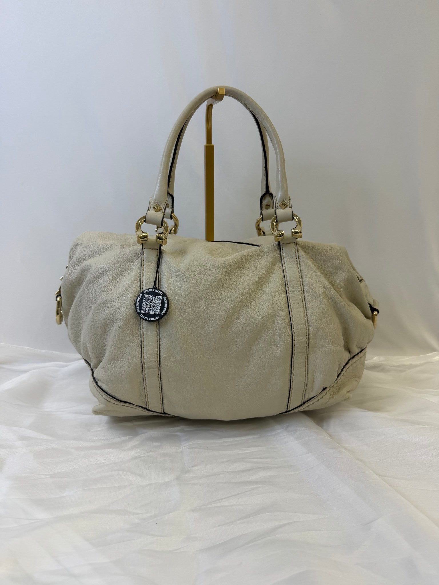 Gucci Cream Leather Horsebit Nail Boston Bag