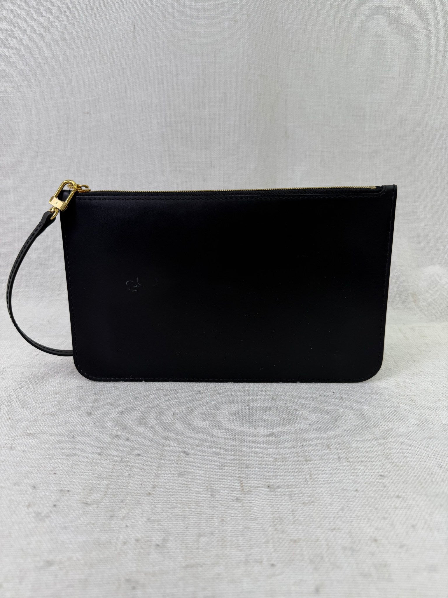 Louis Vuitton Black Leather Neverfull Pouch