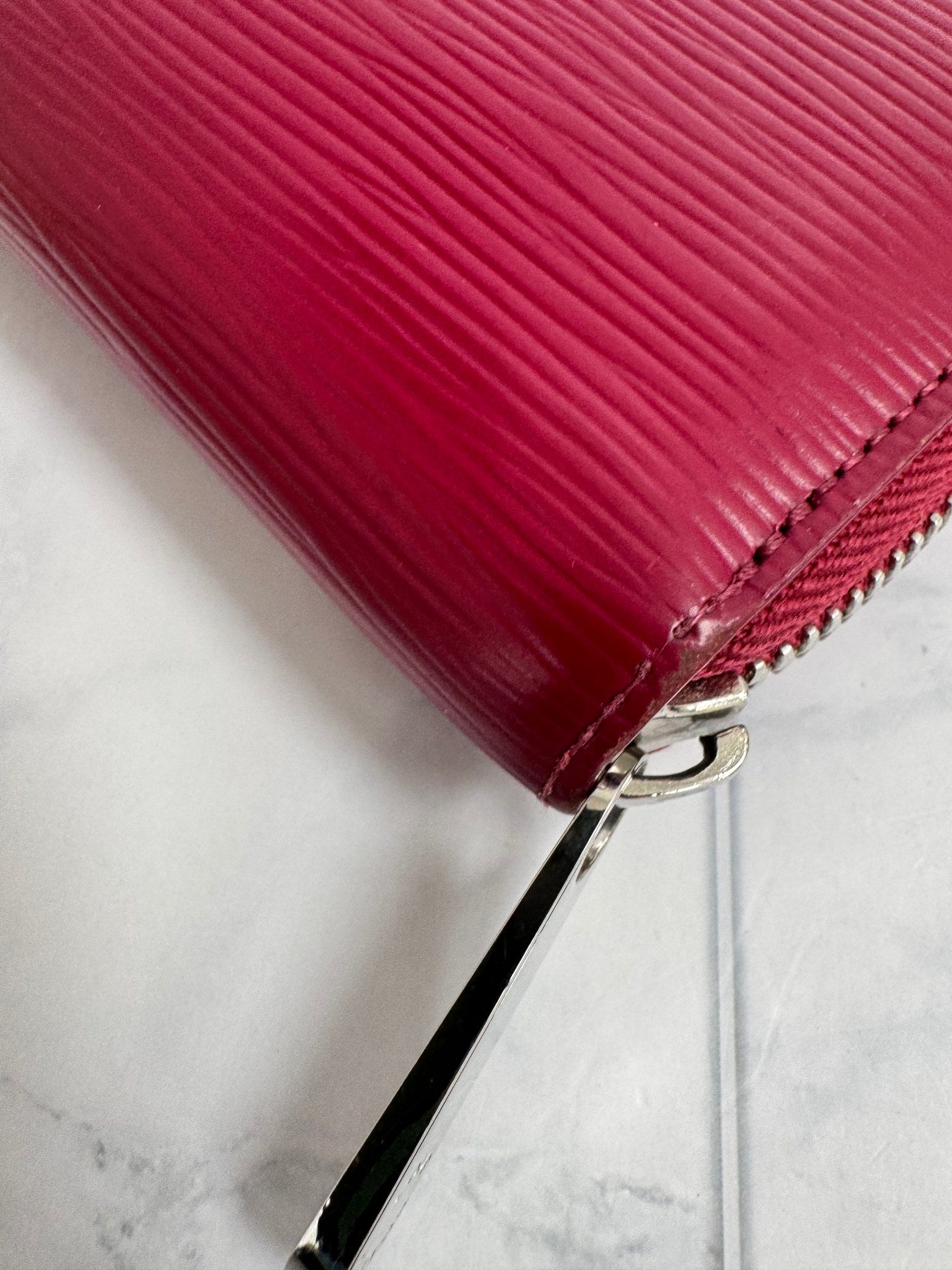Louis Vuitton Fuchsia Epi Leather Long Zippy Wallet
