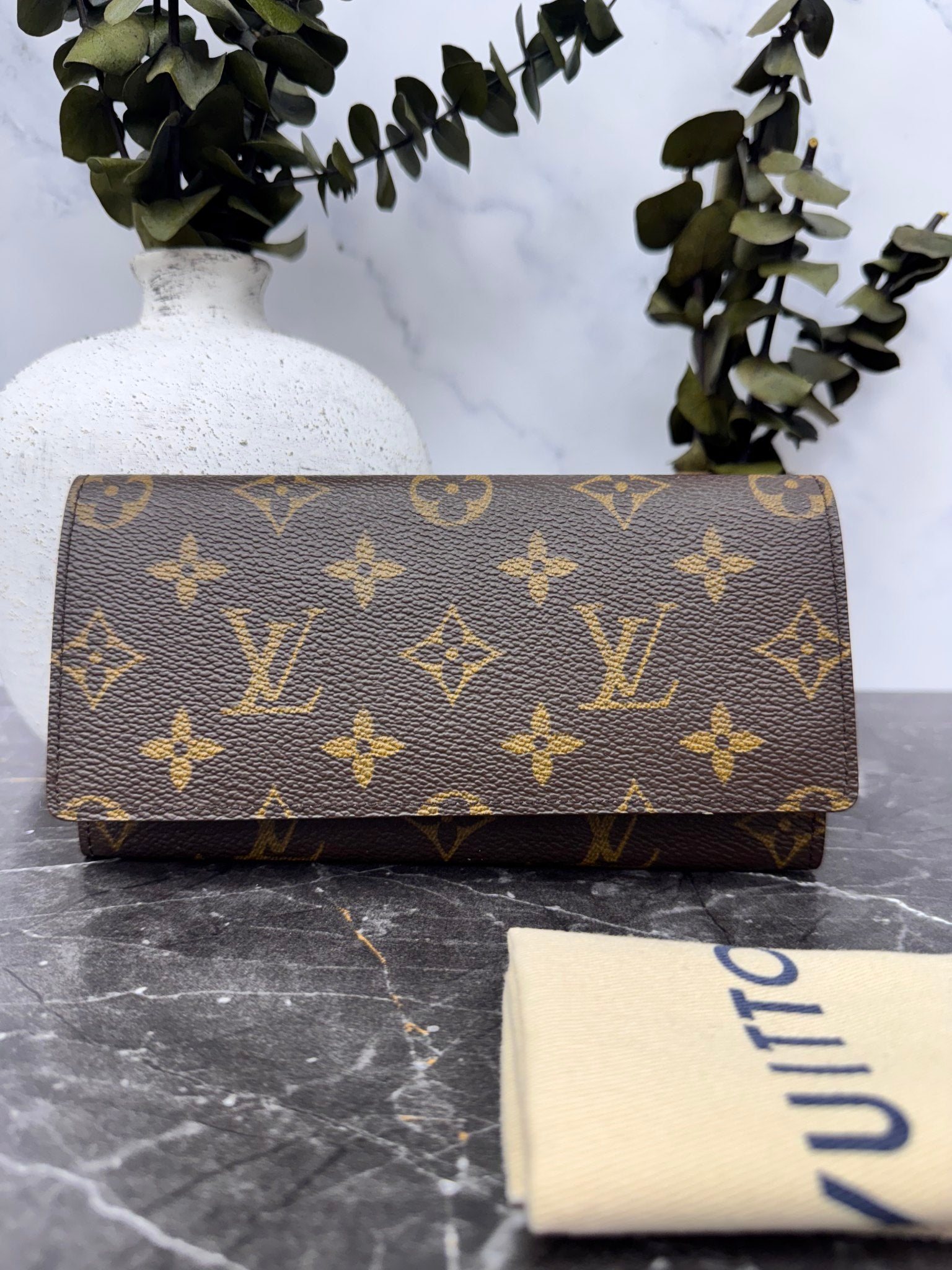 Louis Vuitton Monogram Porte Yen 3 Cartes Credit Long Wallet